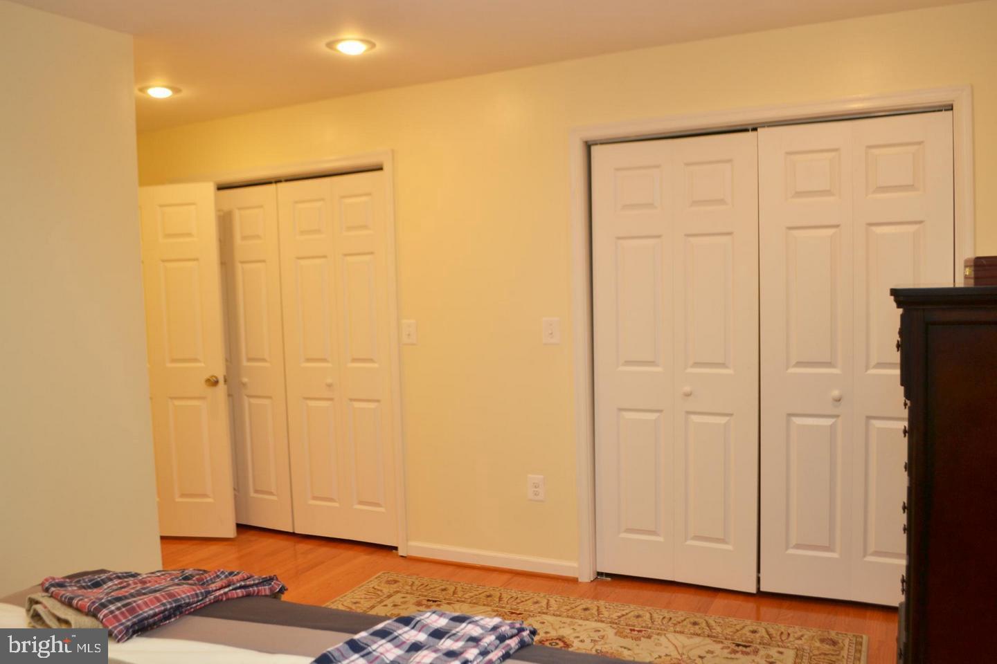 JEFFERSON MANOR - Residential Lease