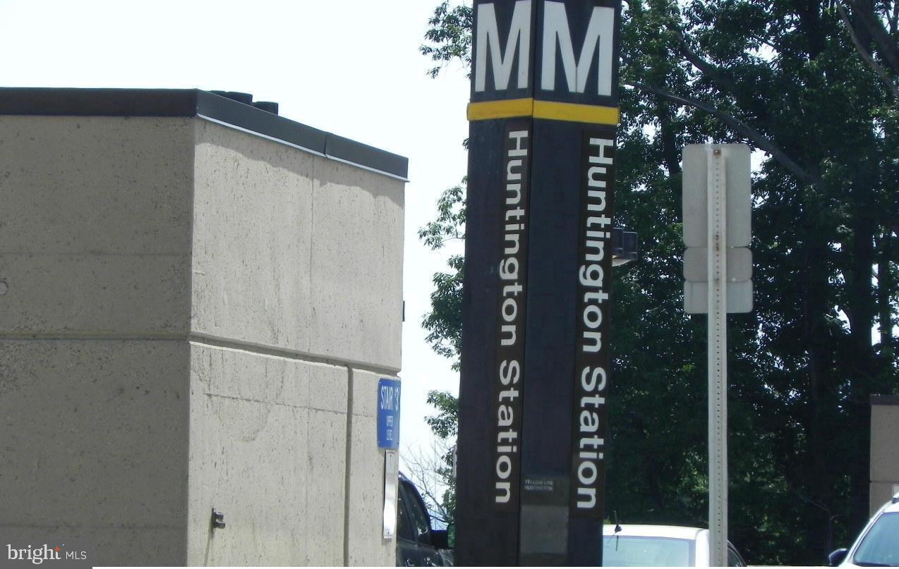 JEFFERSON MANOR - Residential Lease