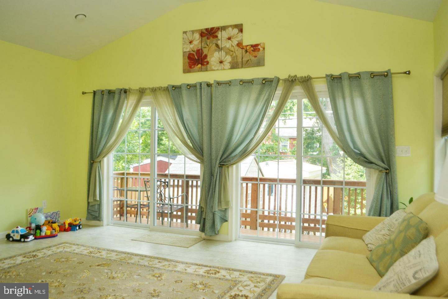 JEFFERSON MANOR - Residential Lease