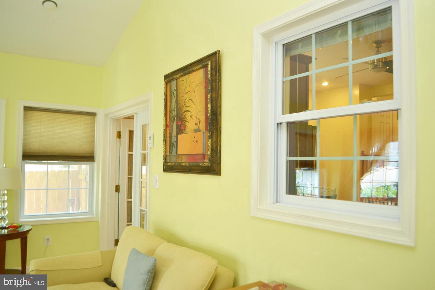 JEFFERSON MANOR - Residential Lease