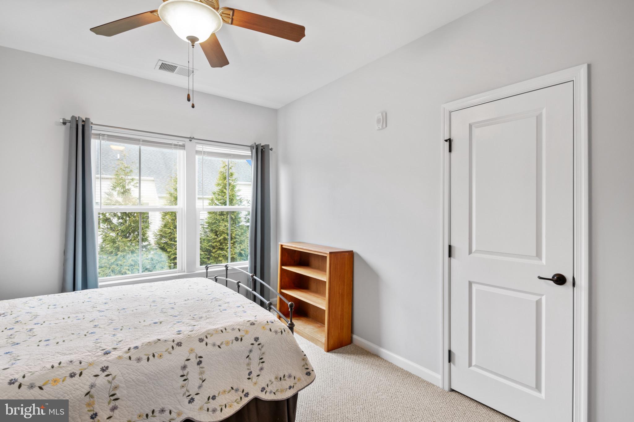 WAVERLY MEWS - Residential