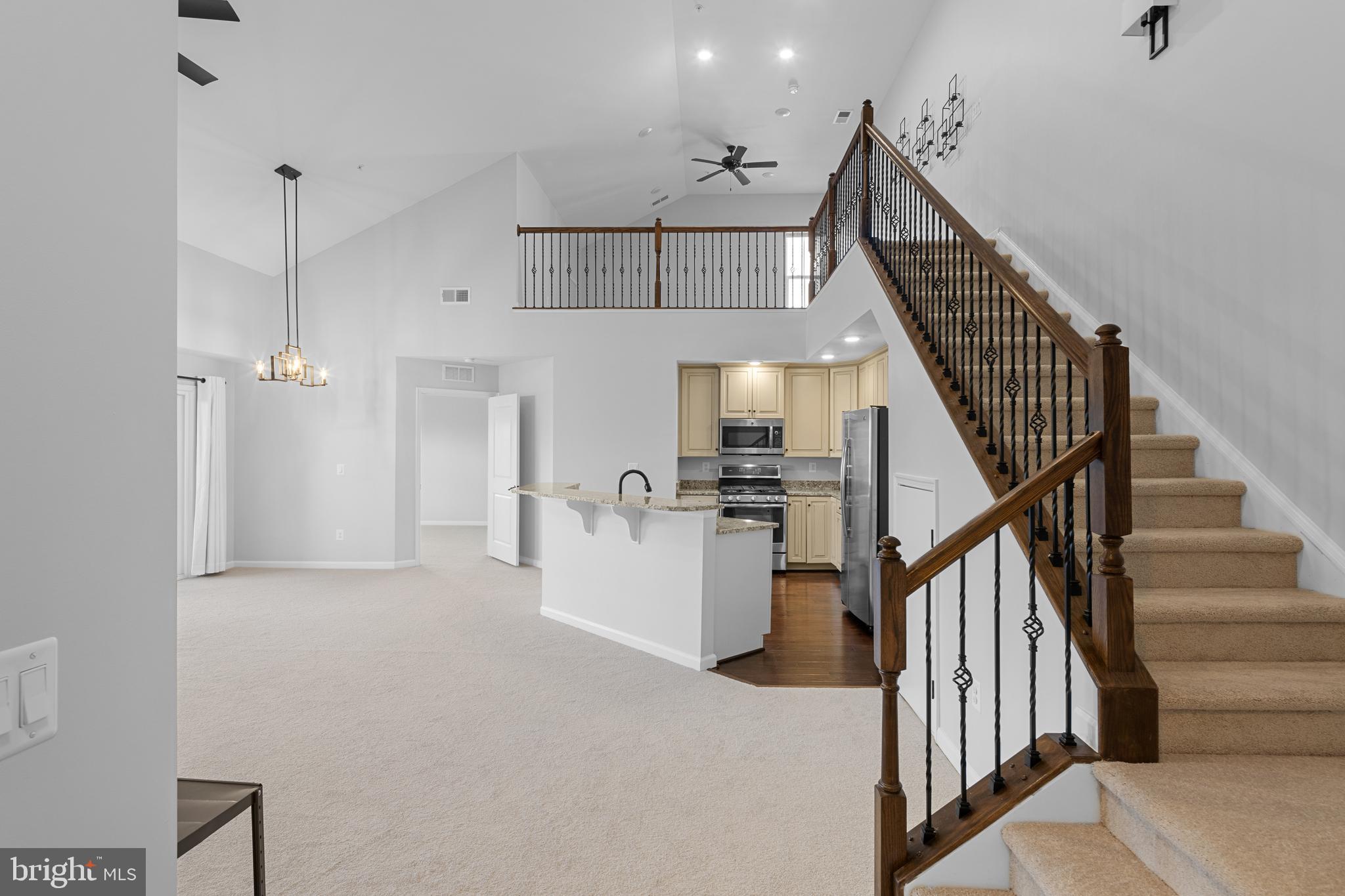 WAVERLY MEWS - Residential