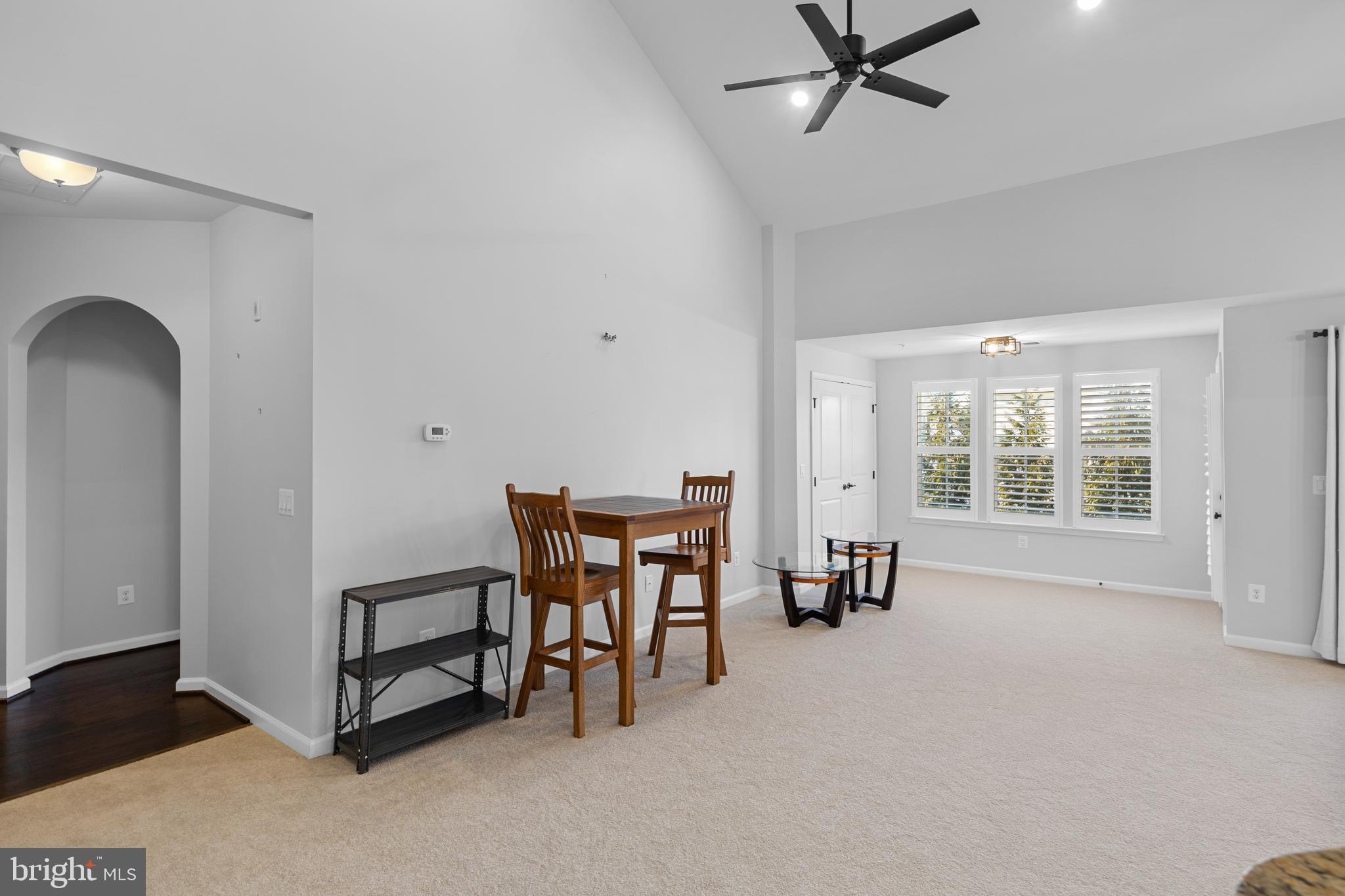 WAVERLY MEWS - Residential