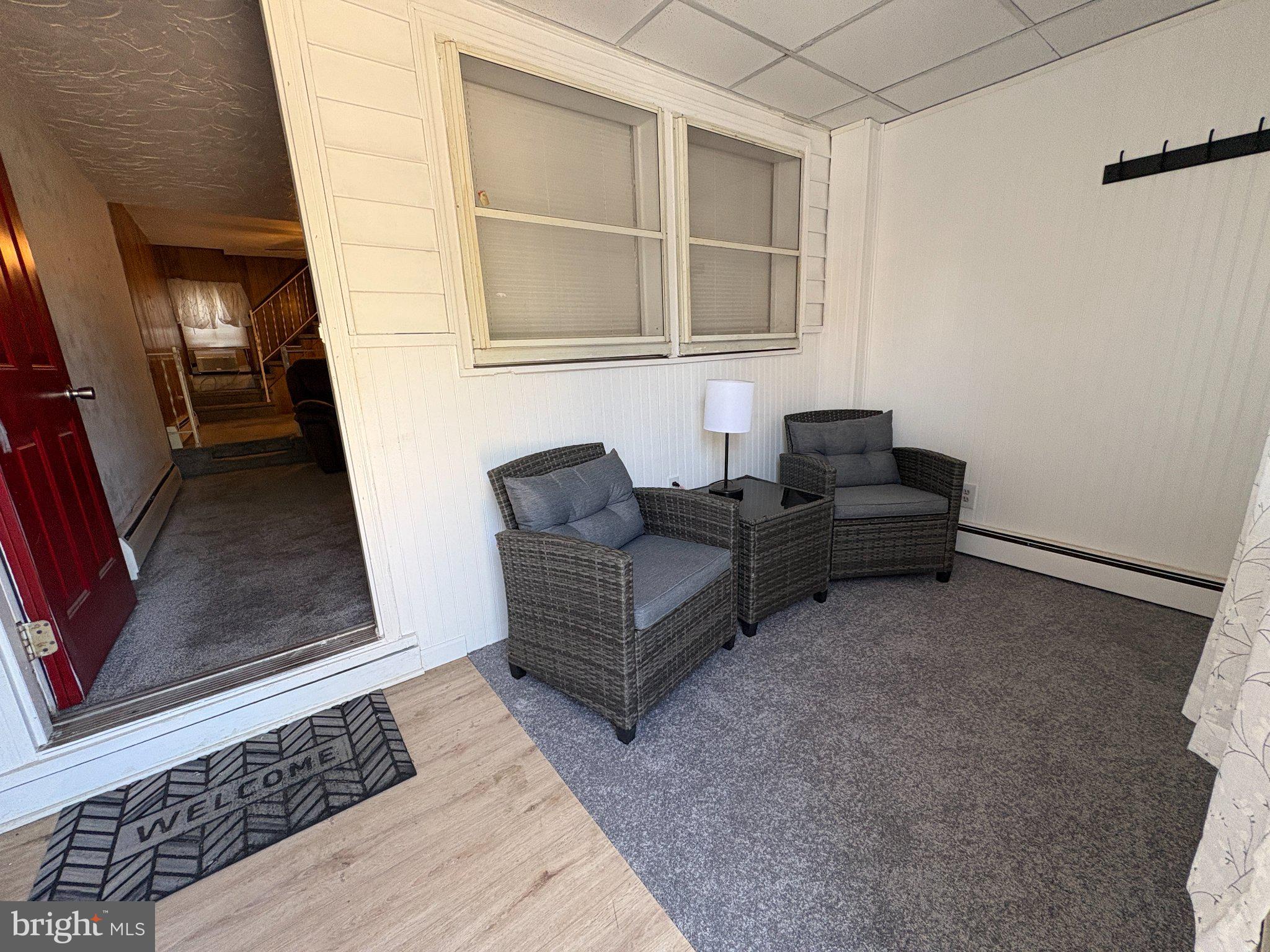 135 S LOGAN AVENUE