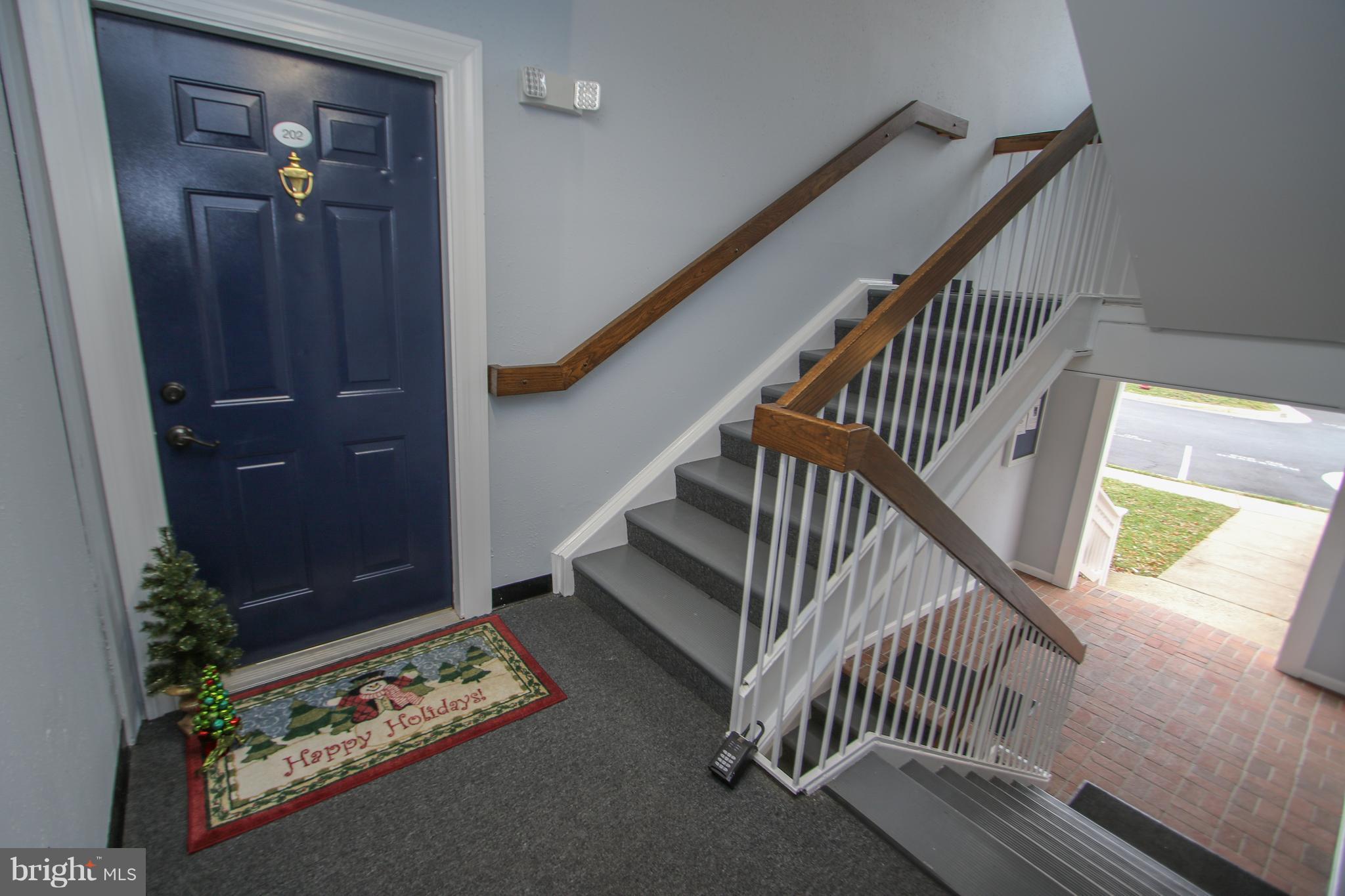 ASHBURN VILLAGE - Residential Lease