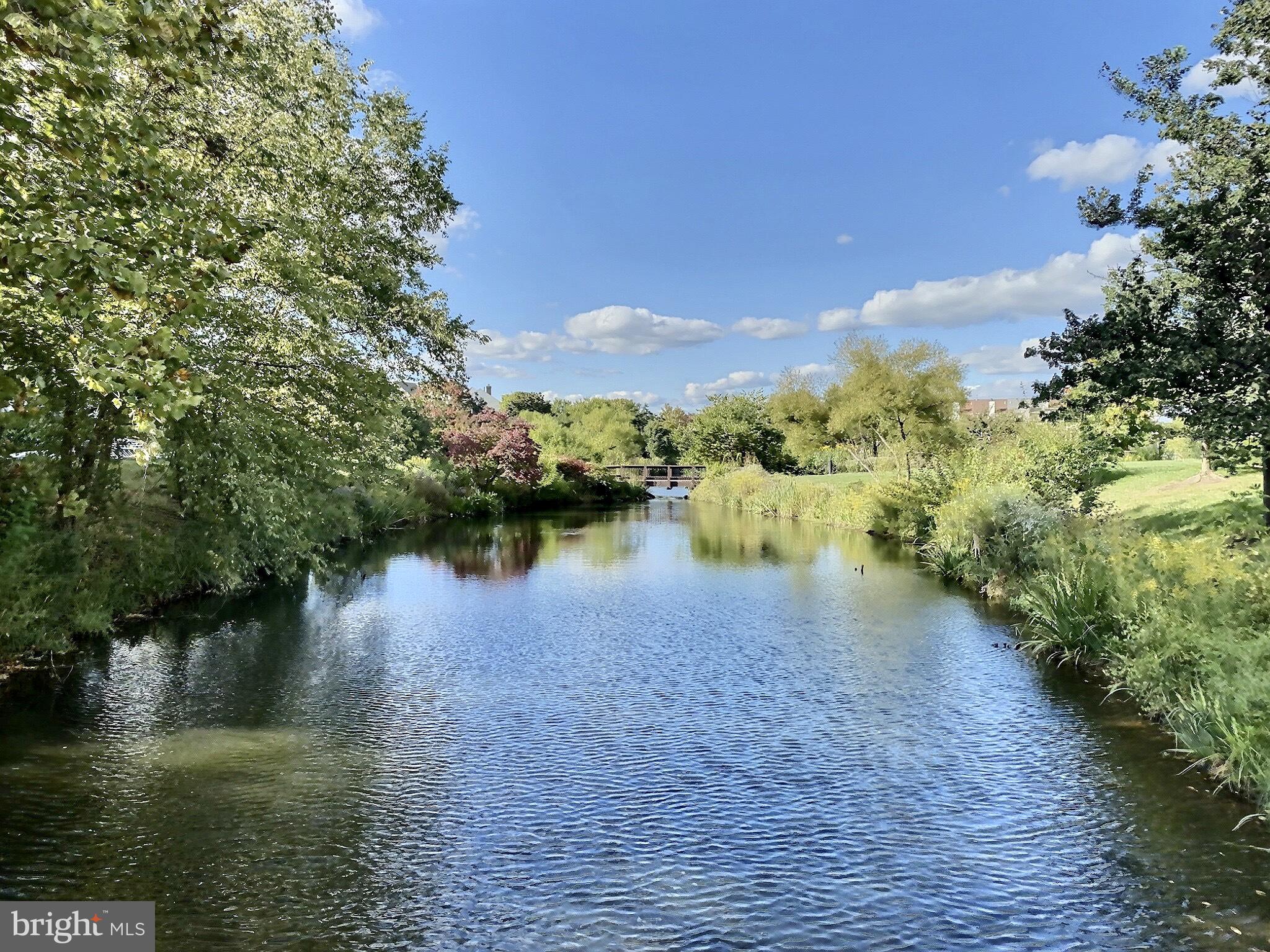 ASHBURN VILLAGE - Residential Lease