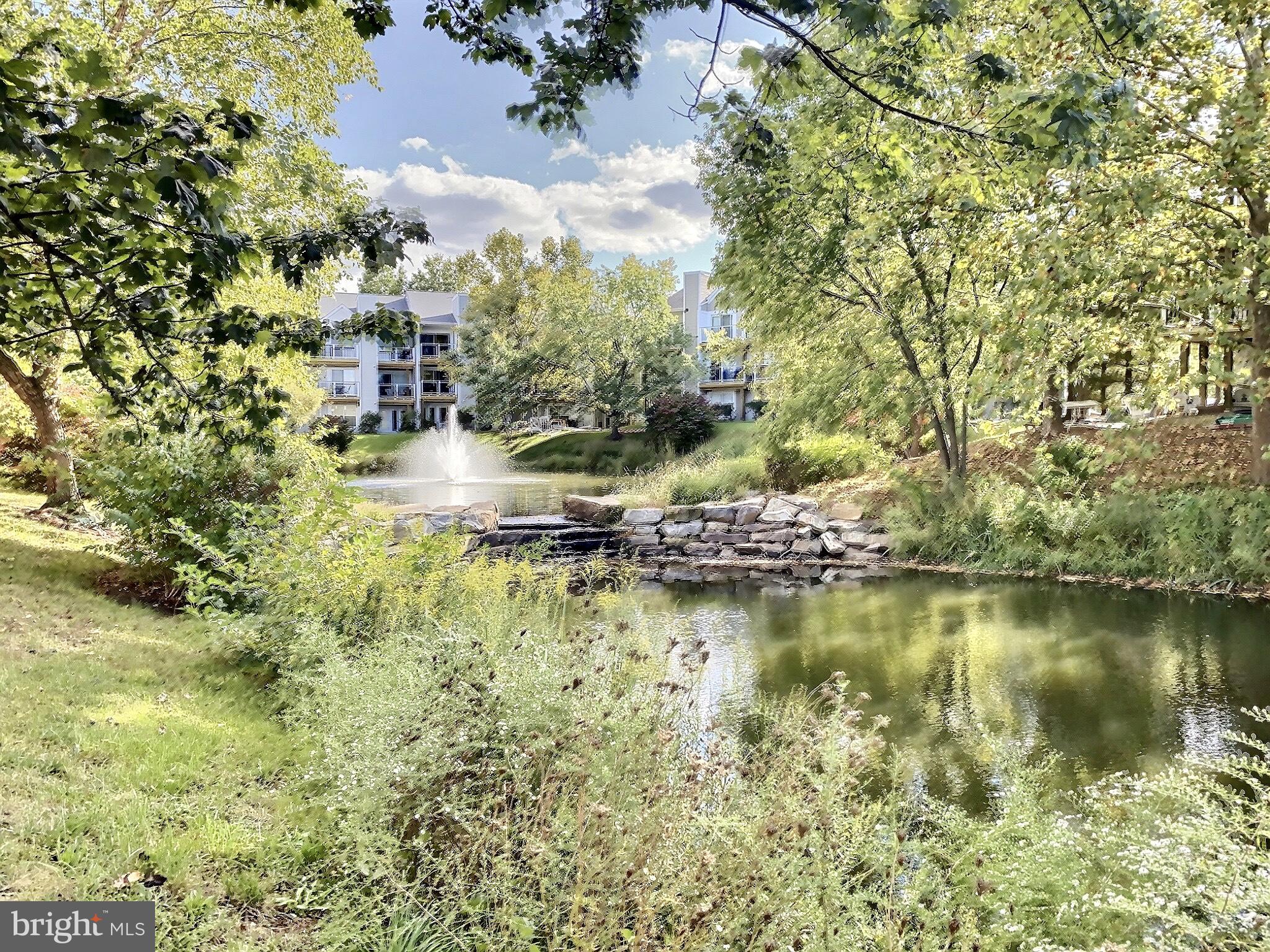 ASHBURN VILLAGE - Residential Lease