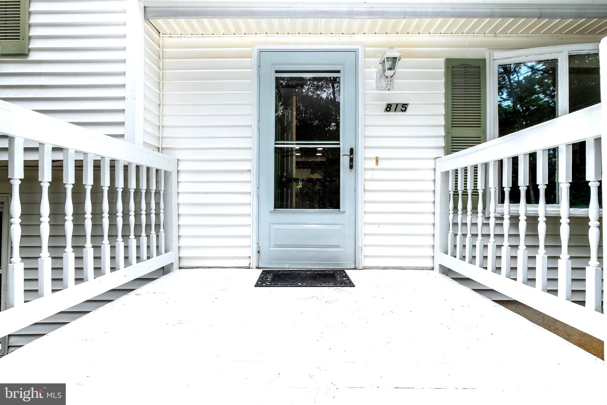 815 BERRYWOOD LANE