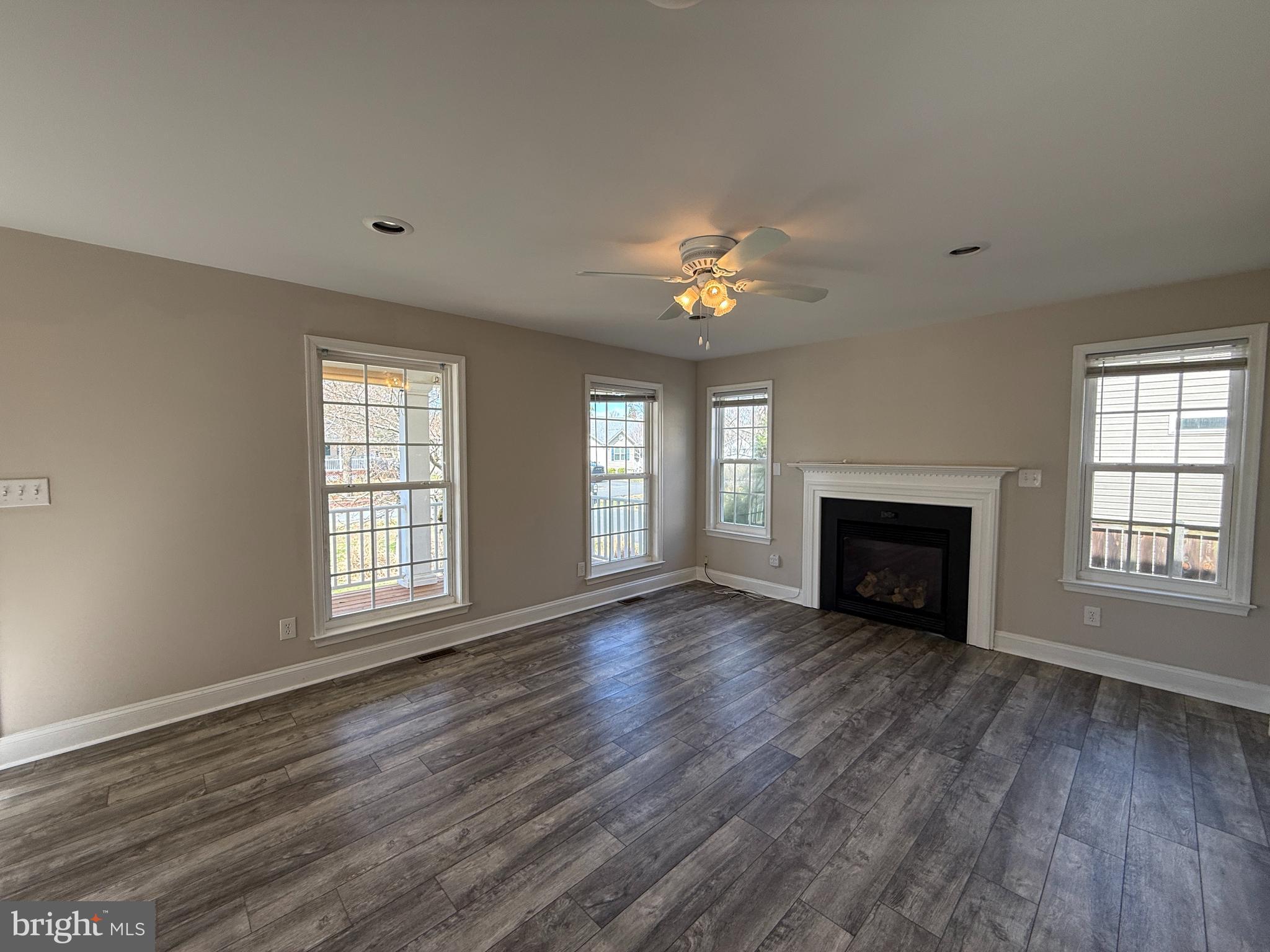 238 5TH STREET