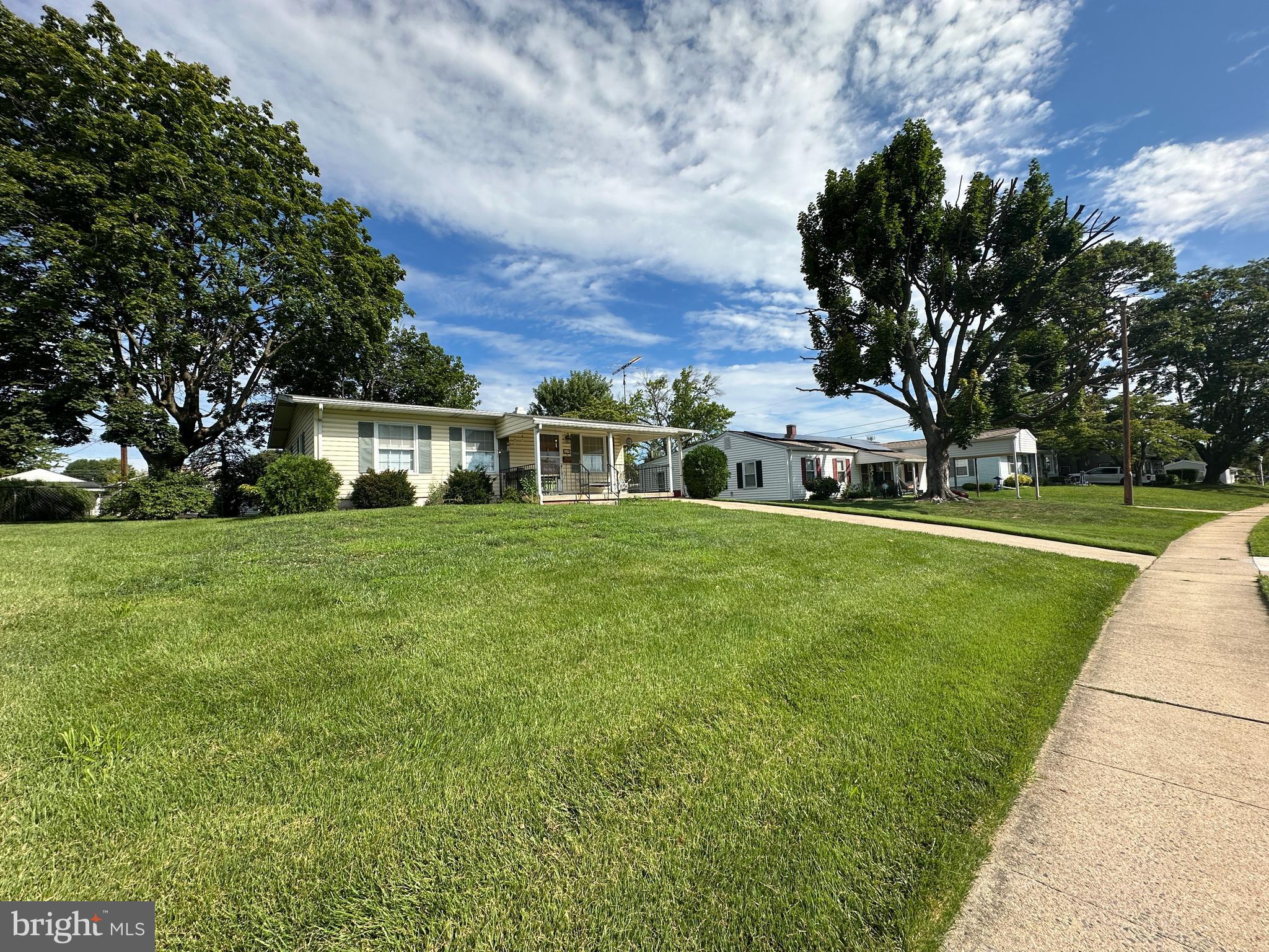 469 CARROLLTON DRIVE