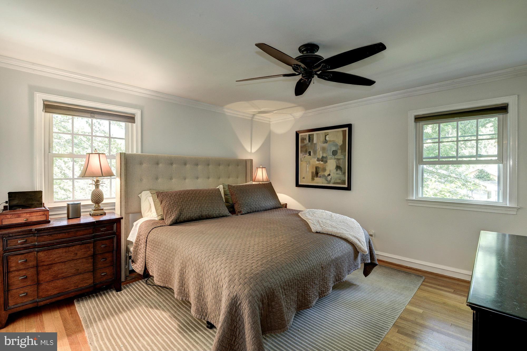 GOLF CLUB MANOR - Residential