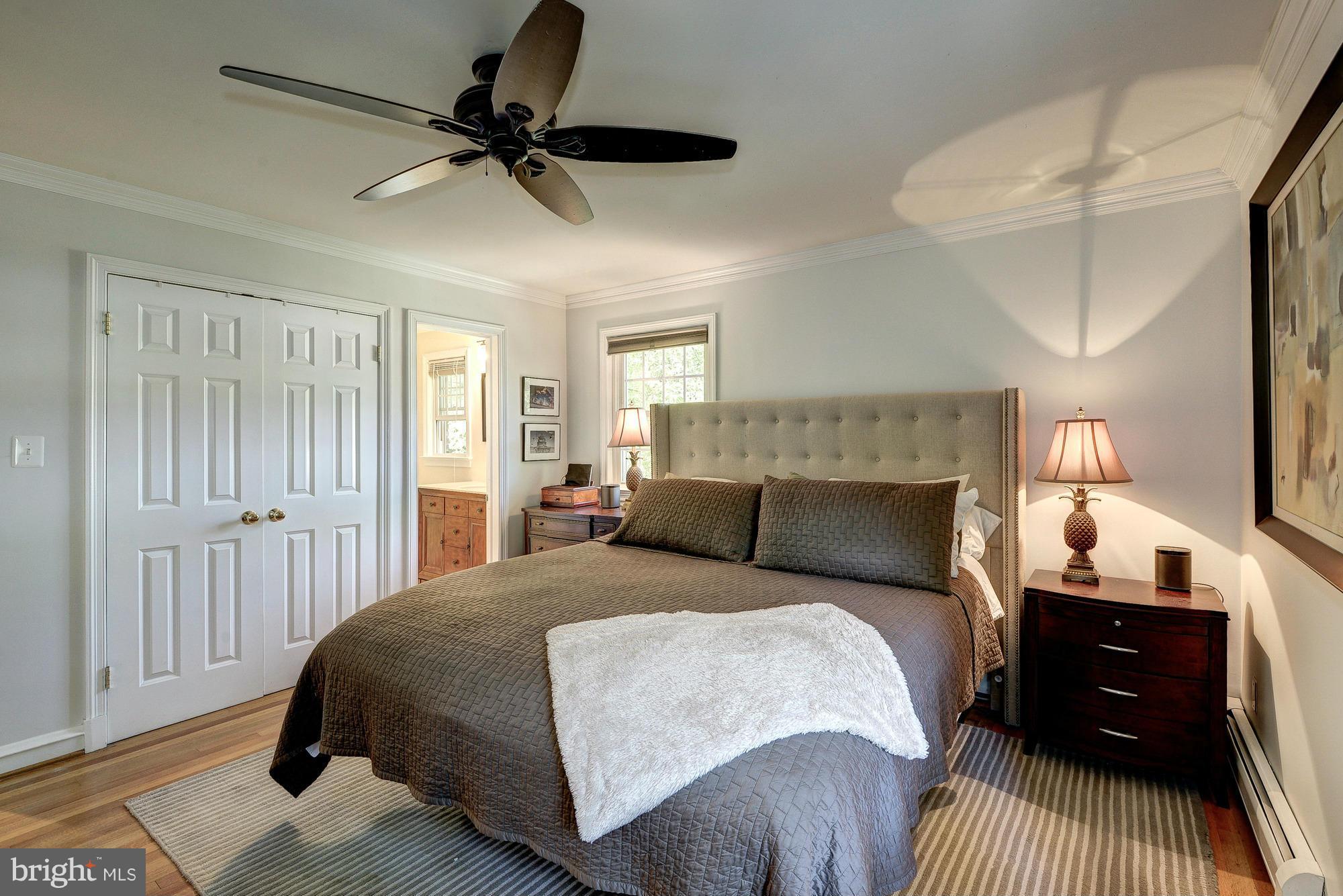 GOLF CLUB MANOR - Residential