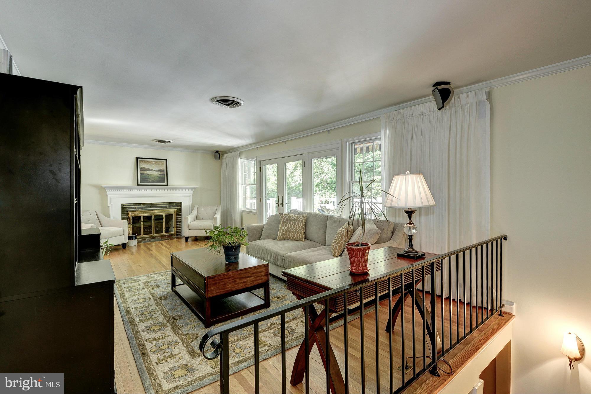 GOLF CLUB MANOR - Residential