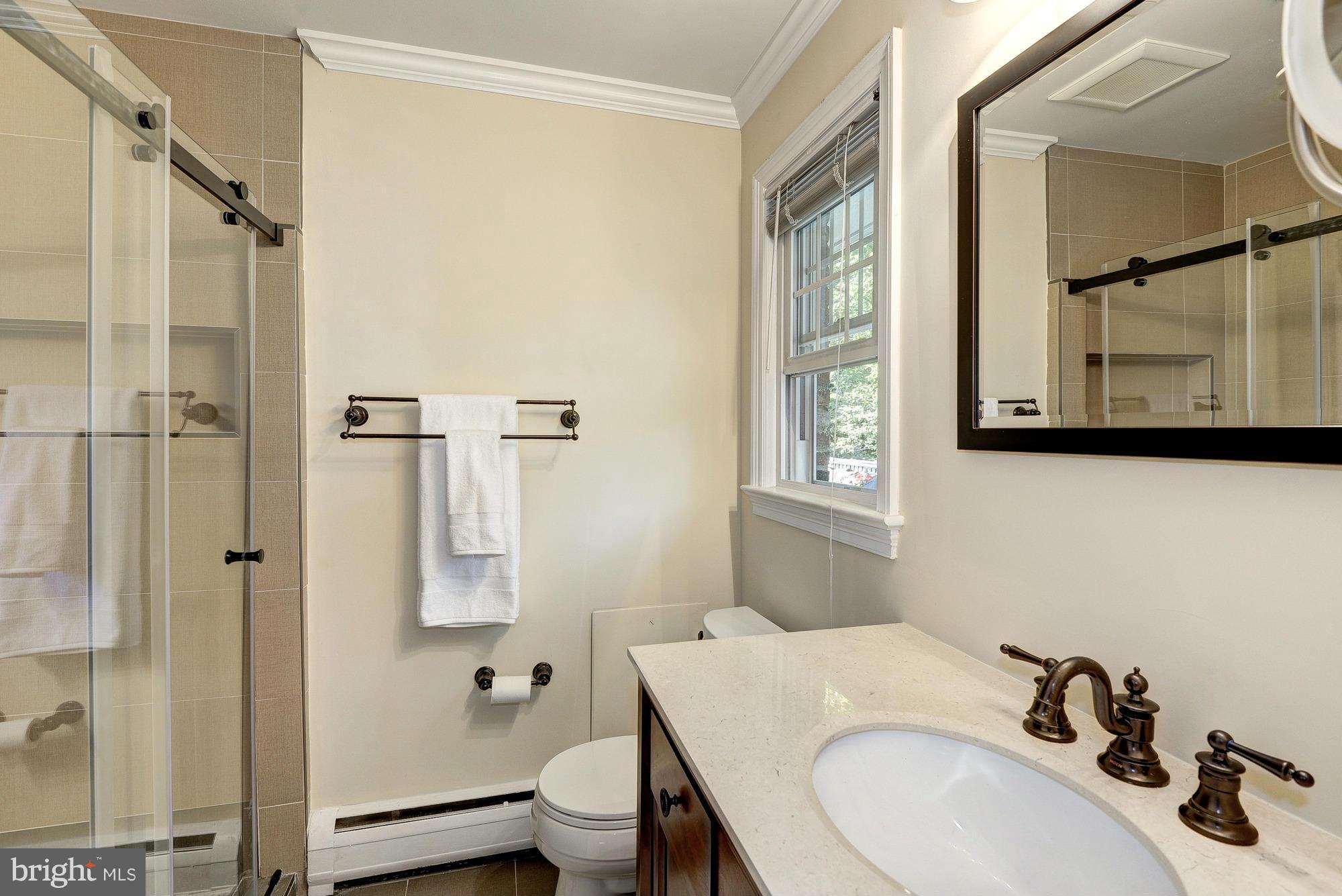 GOLF CLUB MANOR - Residential