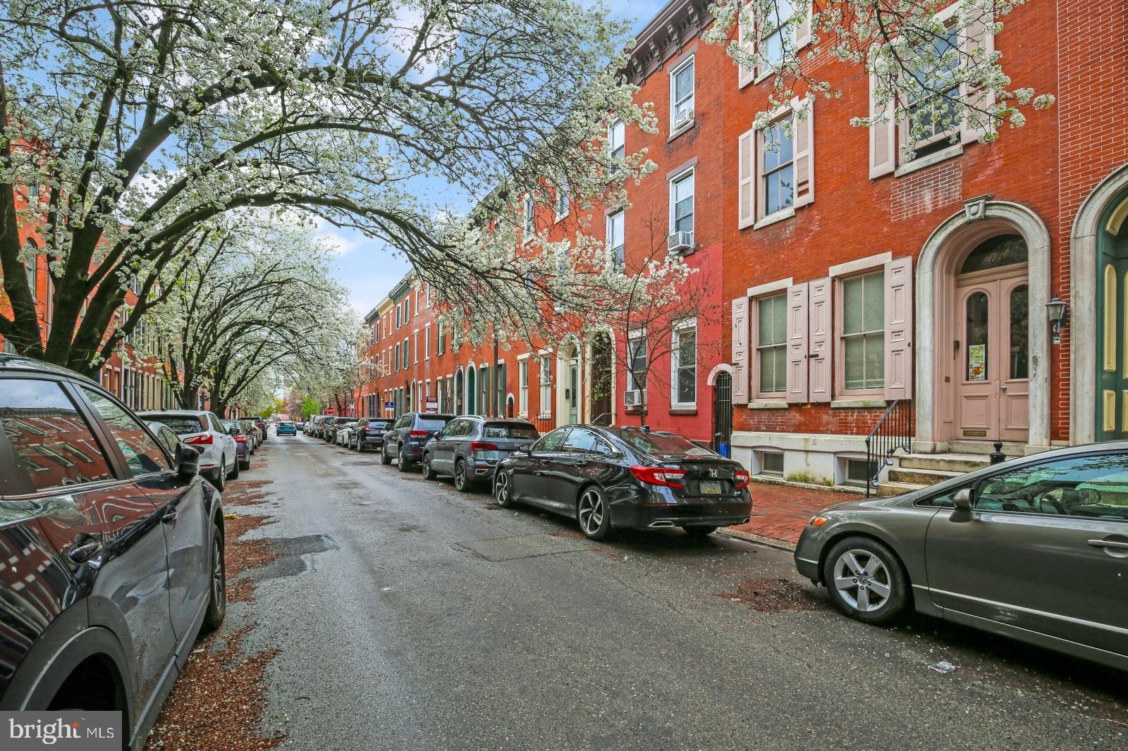 FAIRMOUNT - Residential Lease