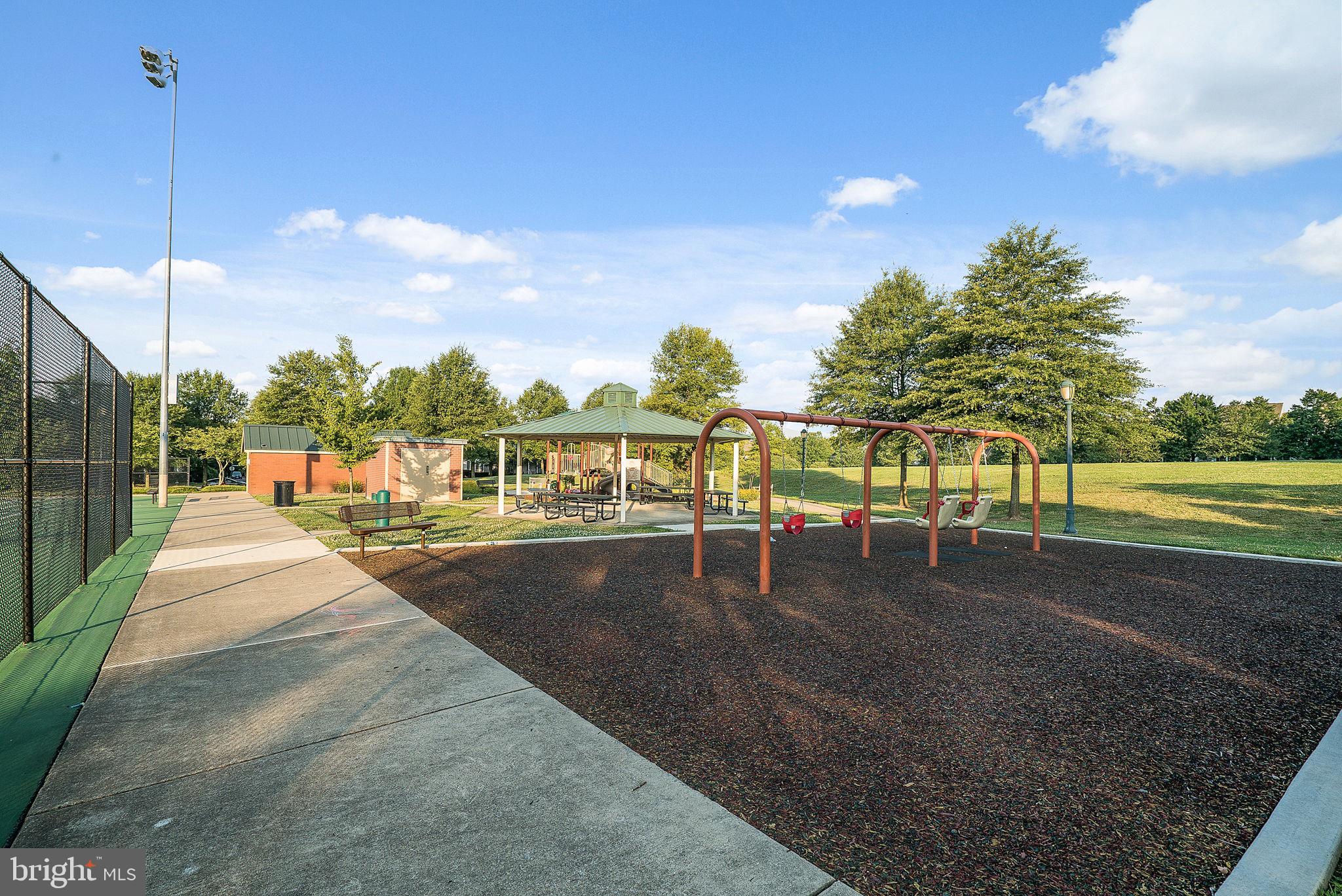 KING FARM - Residential