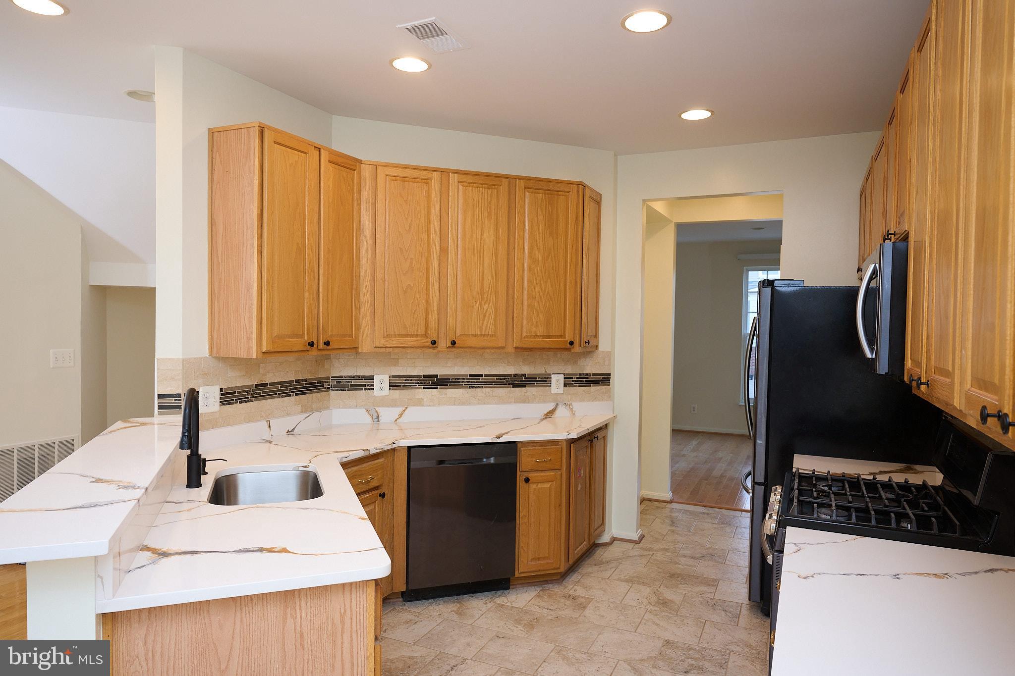 BROADLANDS SOUTH - Residential