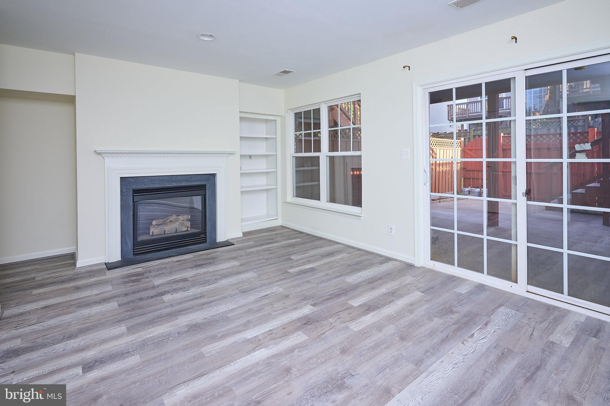 BROADLANDS SOUTH - Residential