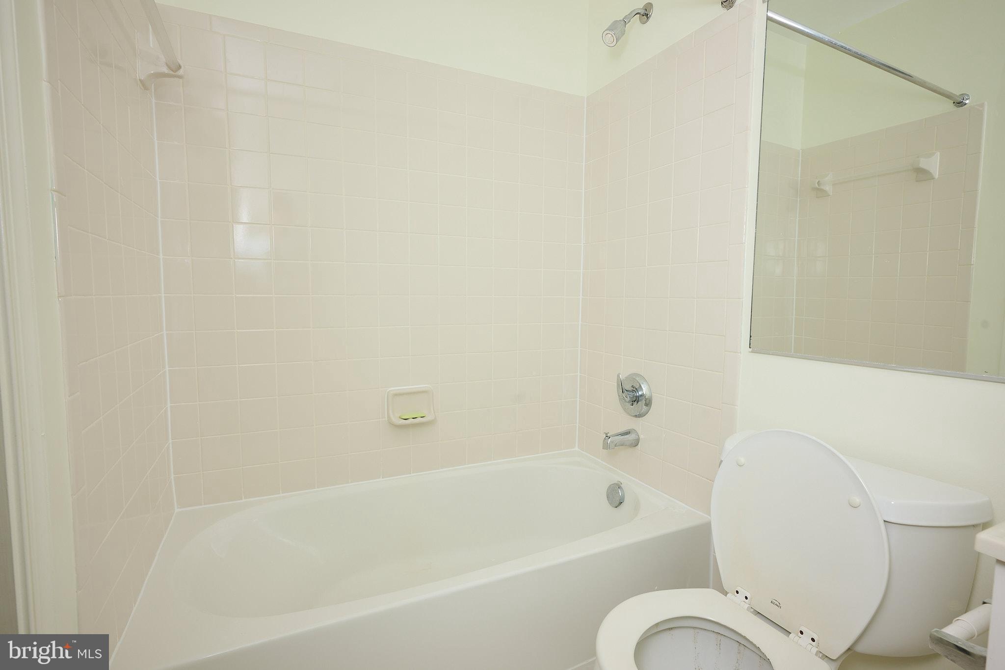 BROADLANDS SOUTH - Residential