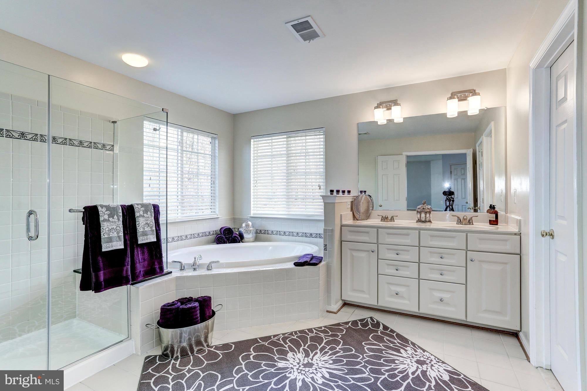 CABIN VILLAGE - Residential