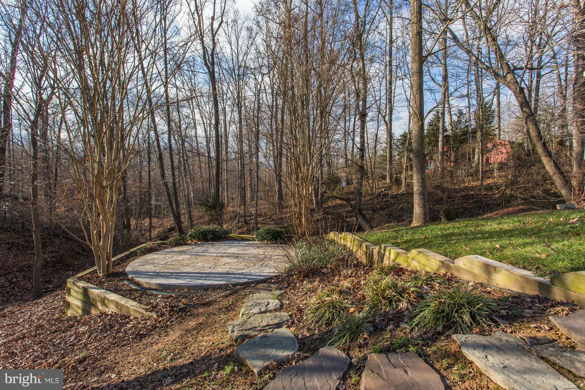 CABIN VILLAGE - Residential