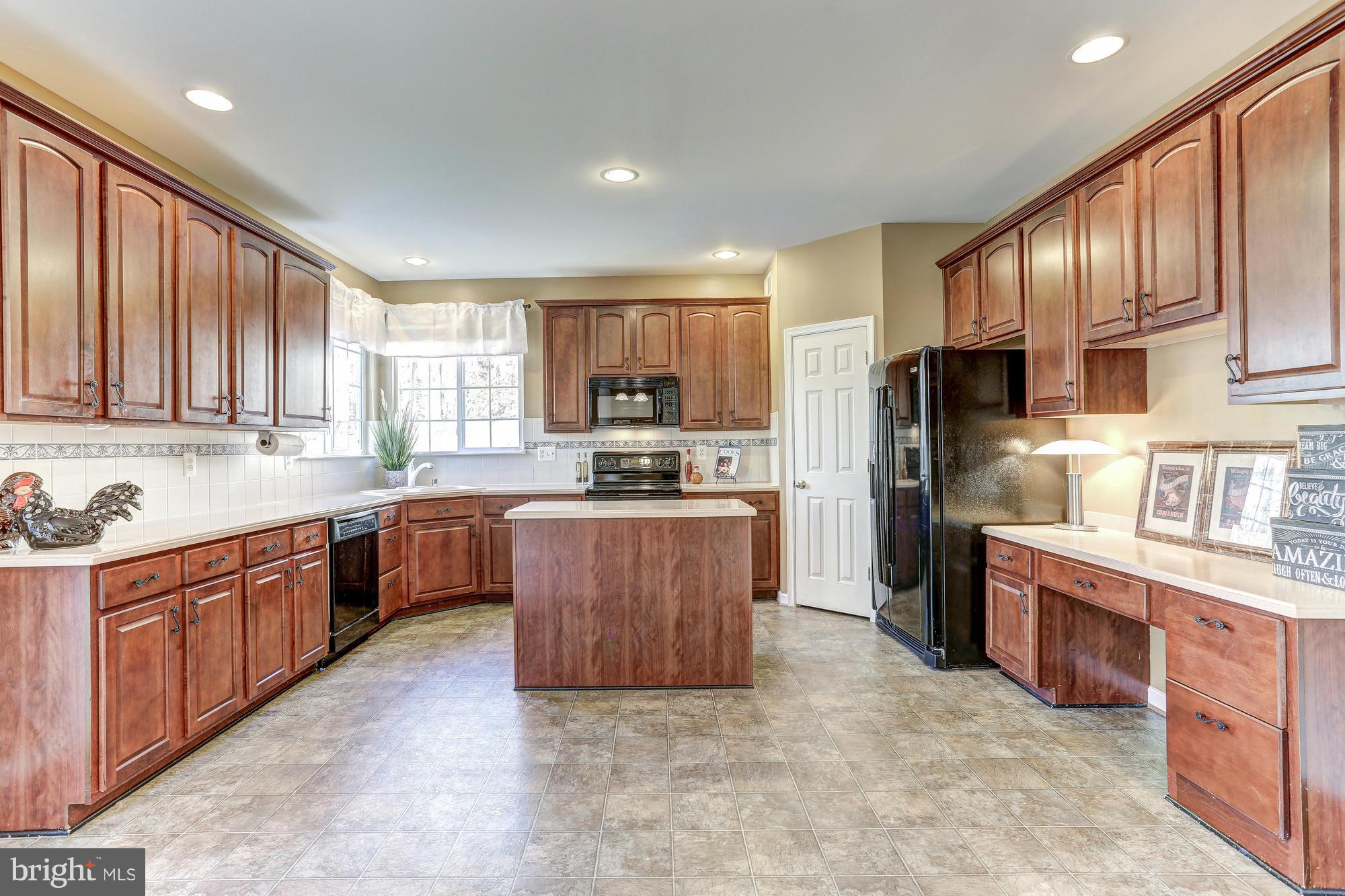 CABIN VILLAGE - Residential