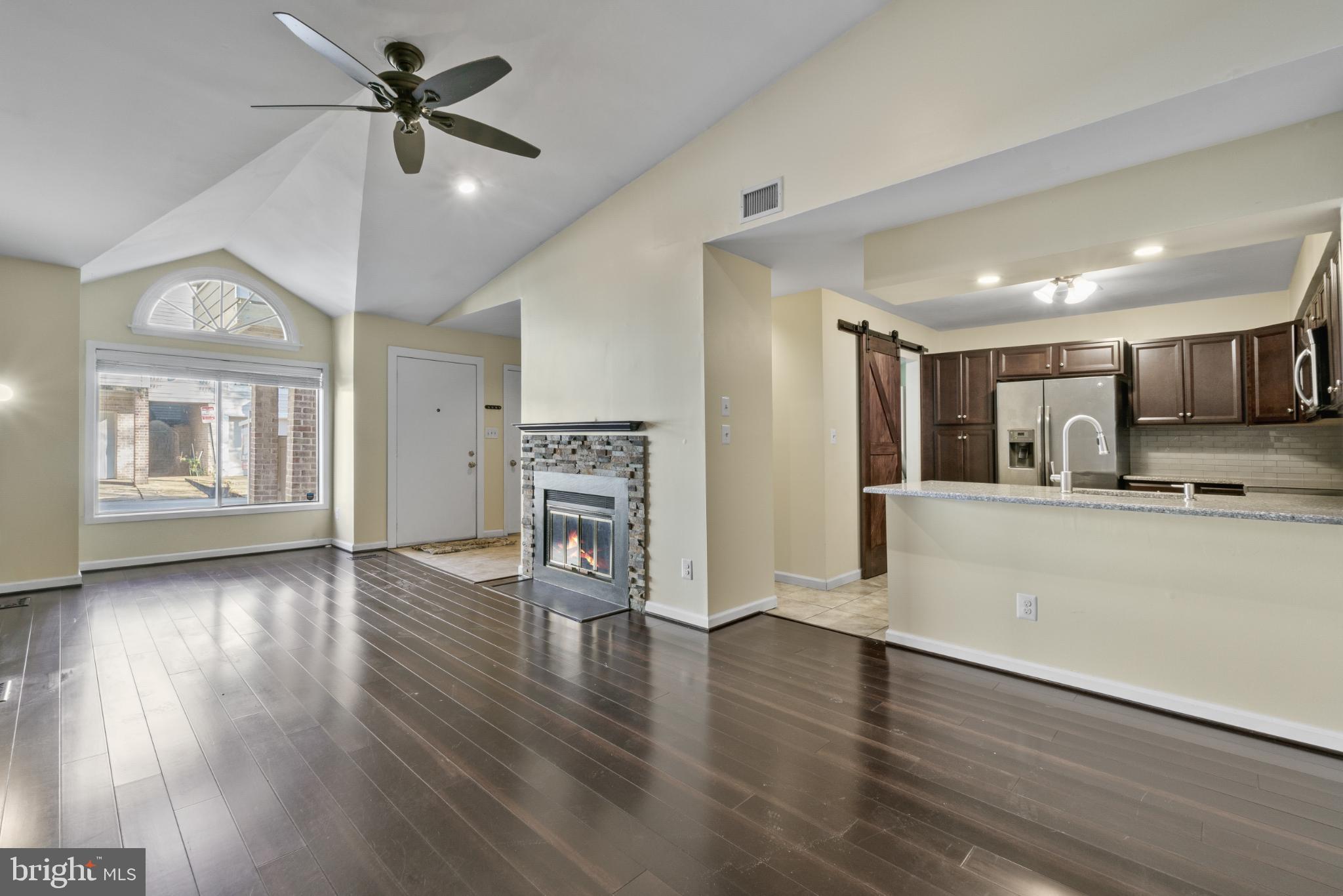 DOCKSIDE - Residential