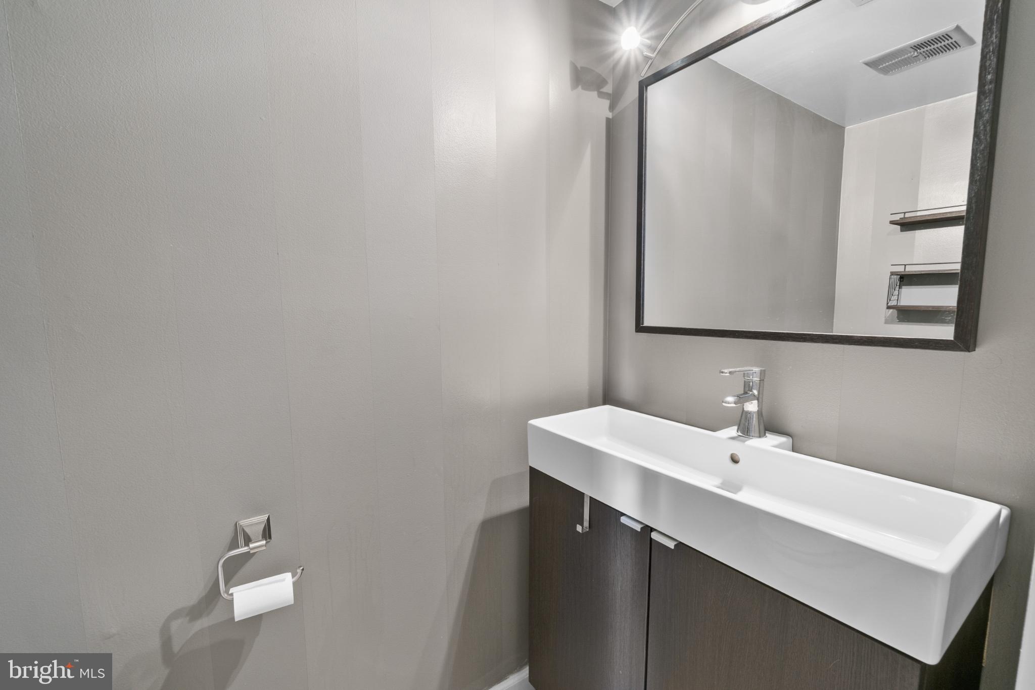 DOCKSIDE - Residential