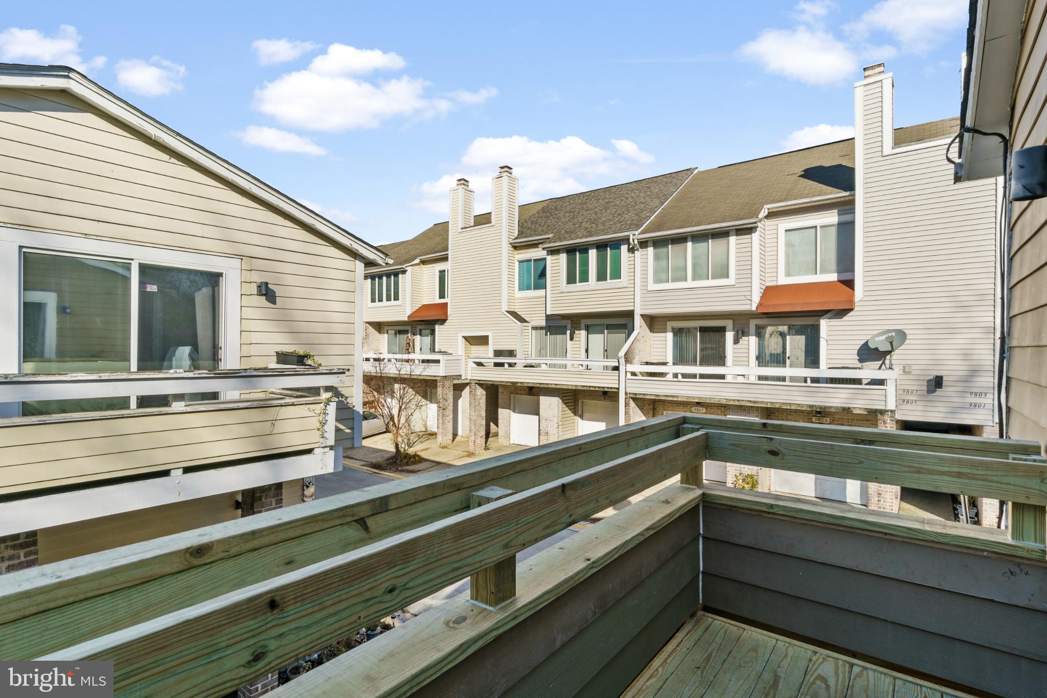 DOCKSIDE - Residential