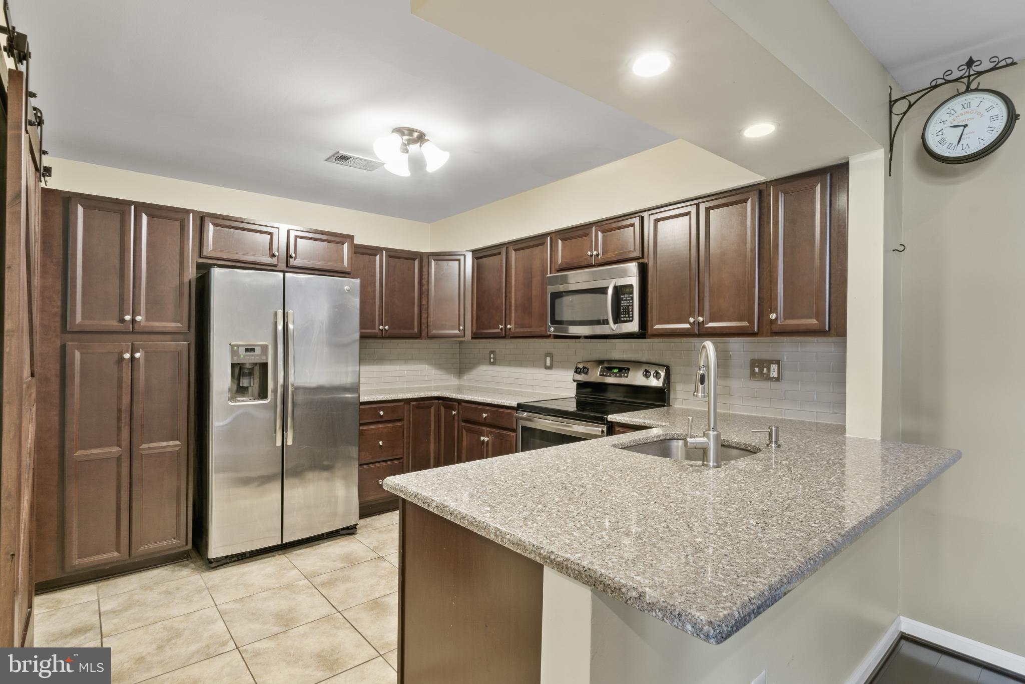 DOCKSIDE - Residential