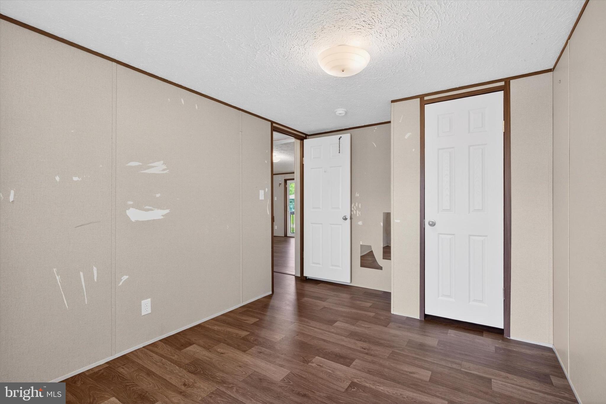 LLEWELLYNS MHP - Residential
