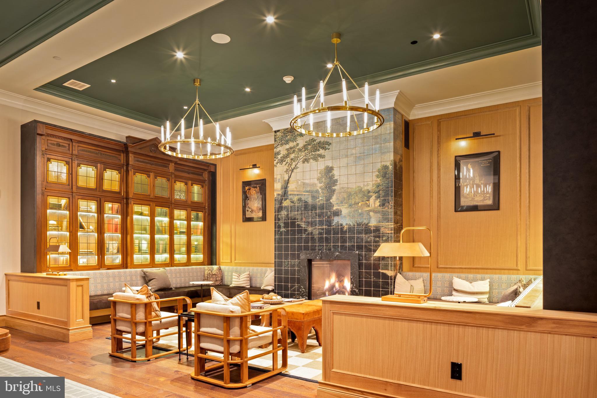 CENTER CITY - Residential Lease