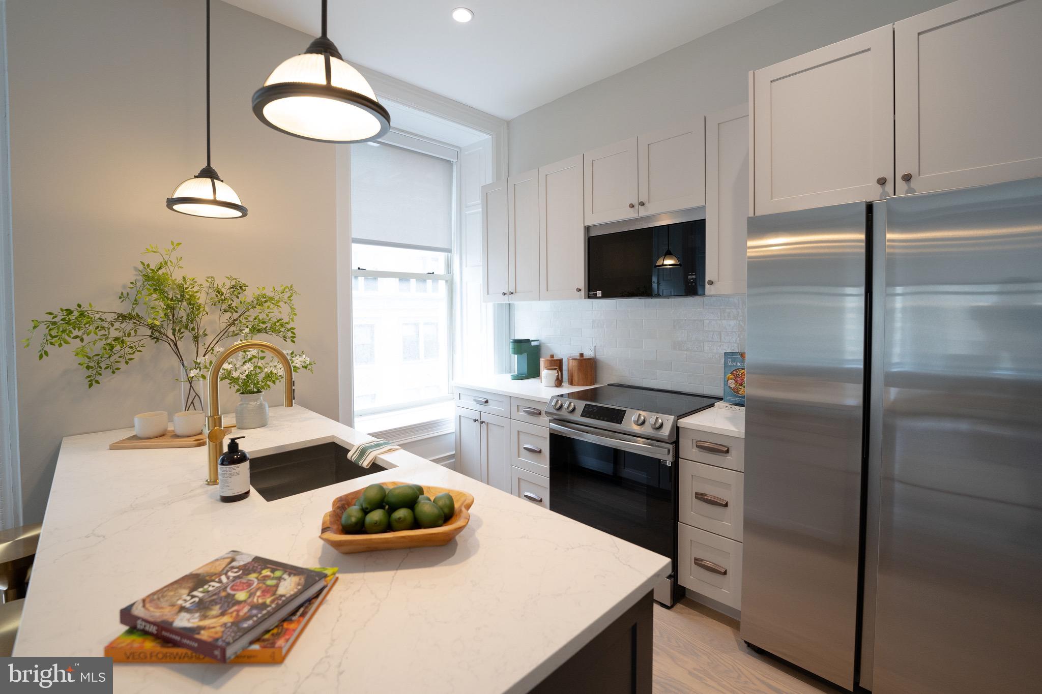 CENTER CITY - Residential Lease