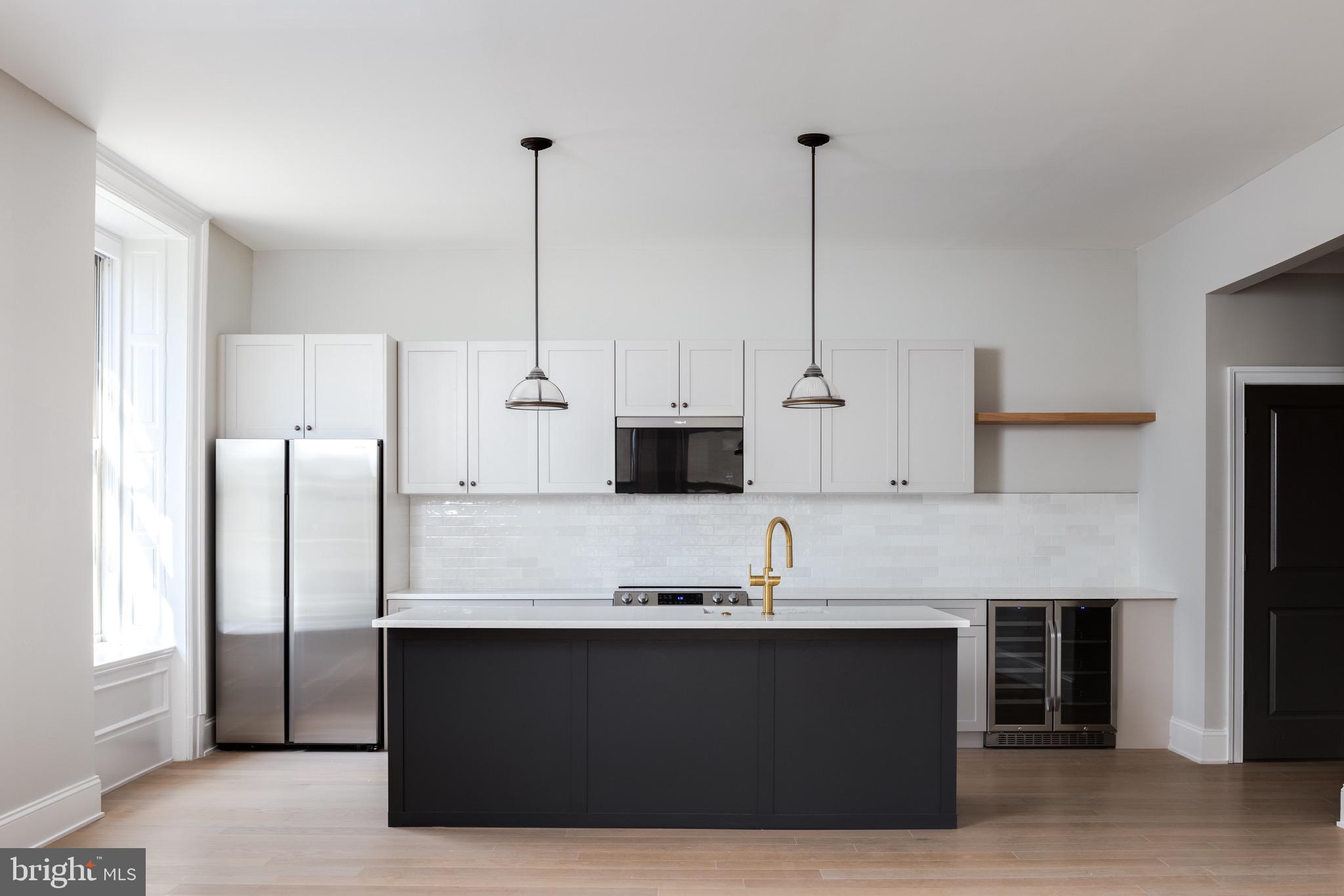 CENTER CITY - Residential Lease