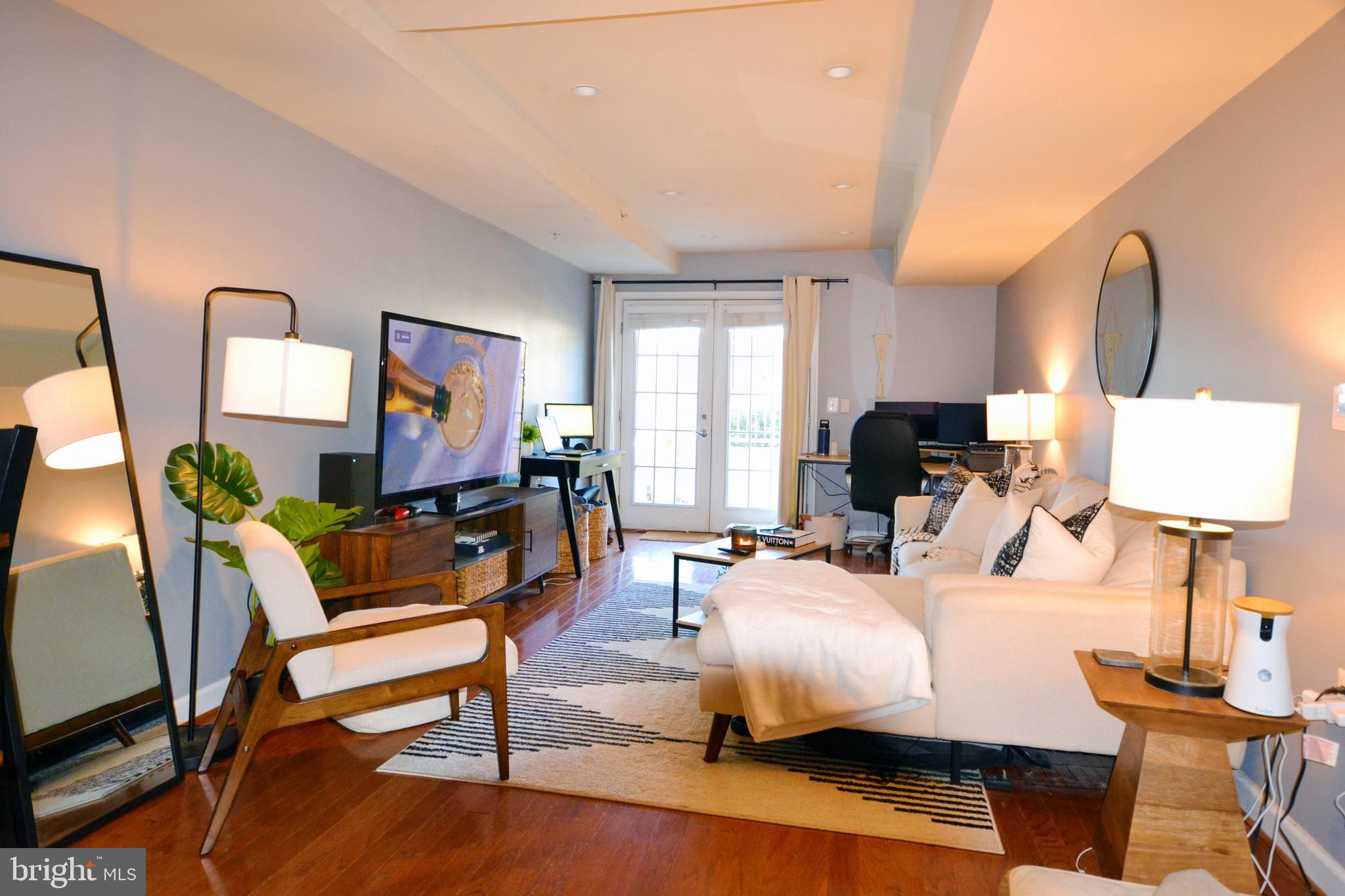 WEST VILLAGE OF SHIRLINGTON - Residential Lease