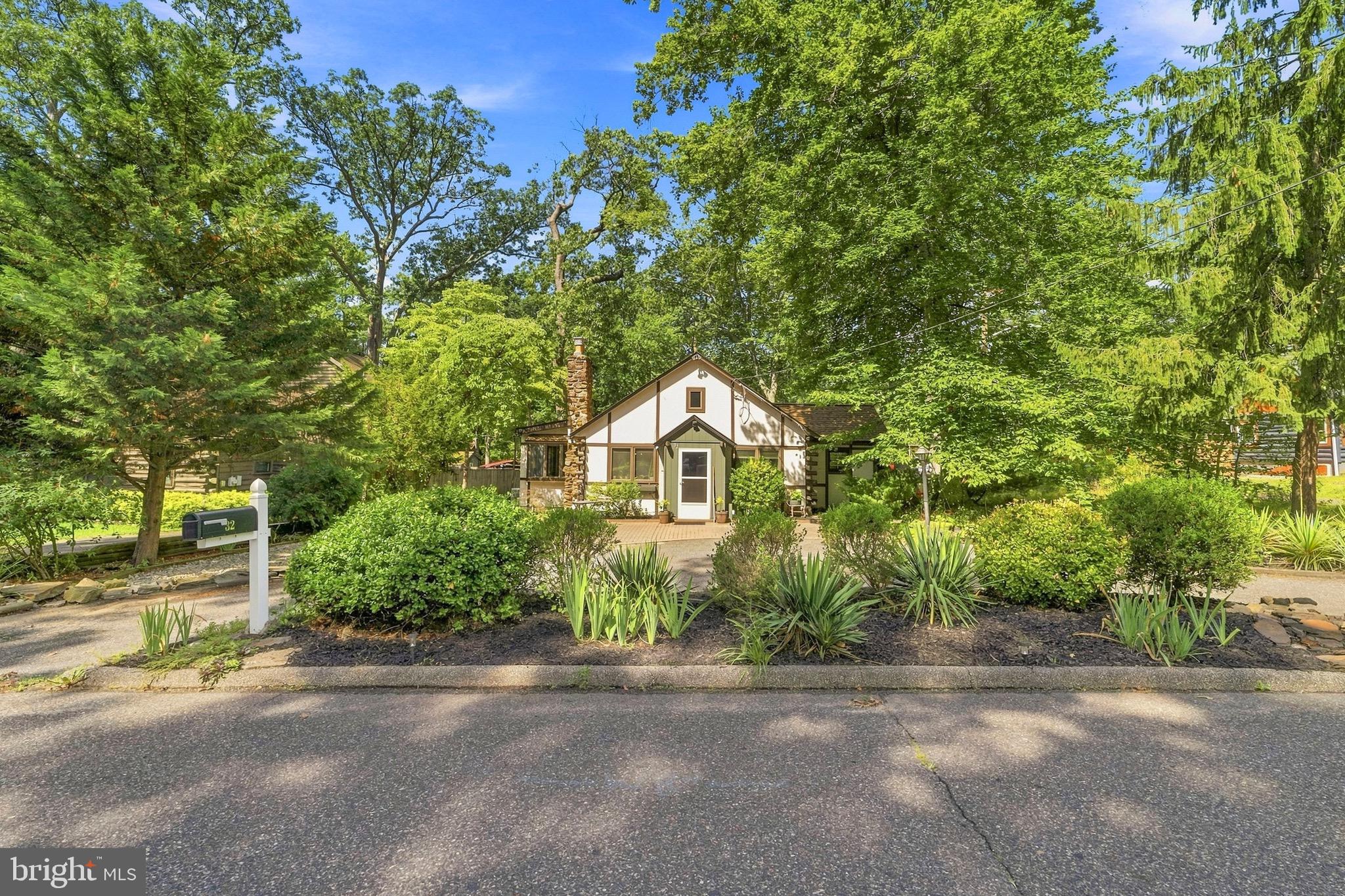 32 RANCOCAS BOULEVARD