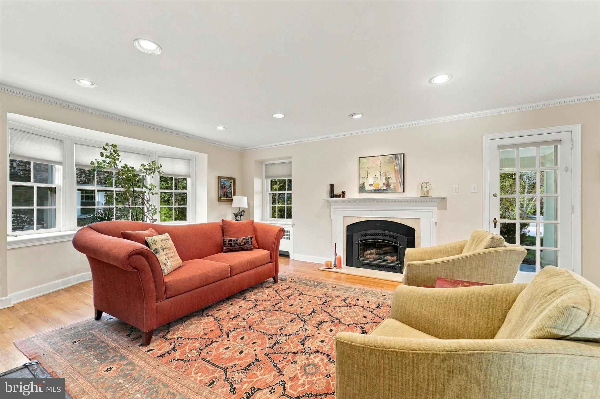 316 WINDING WAY