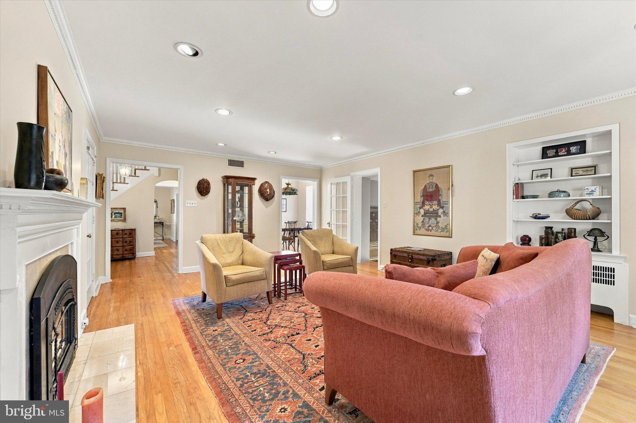 316 WINDING WAY