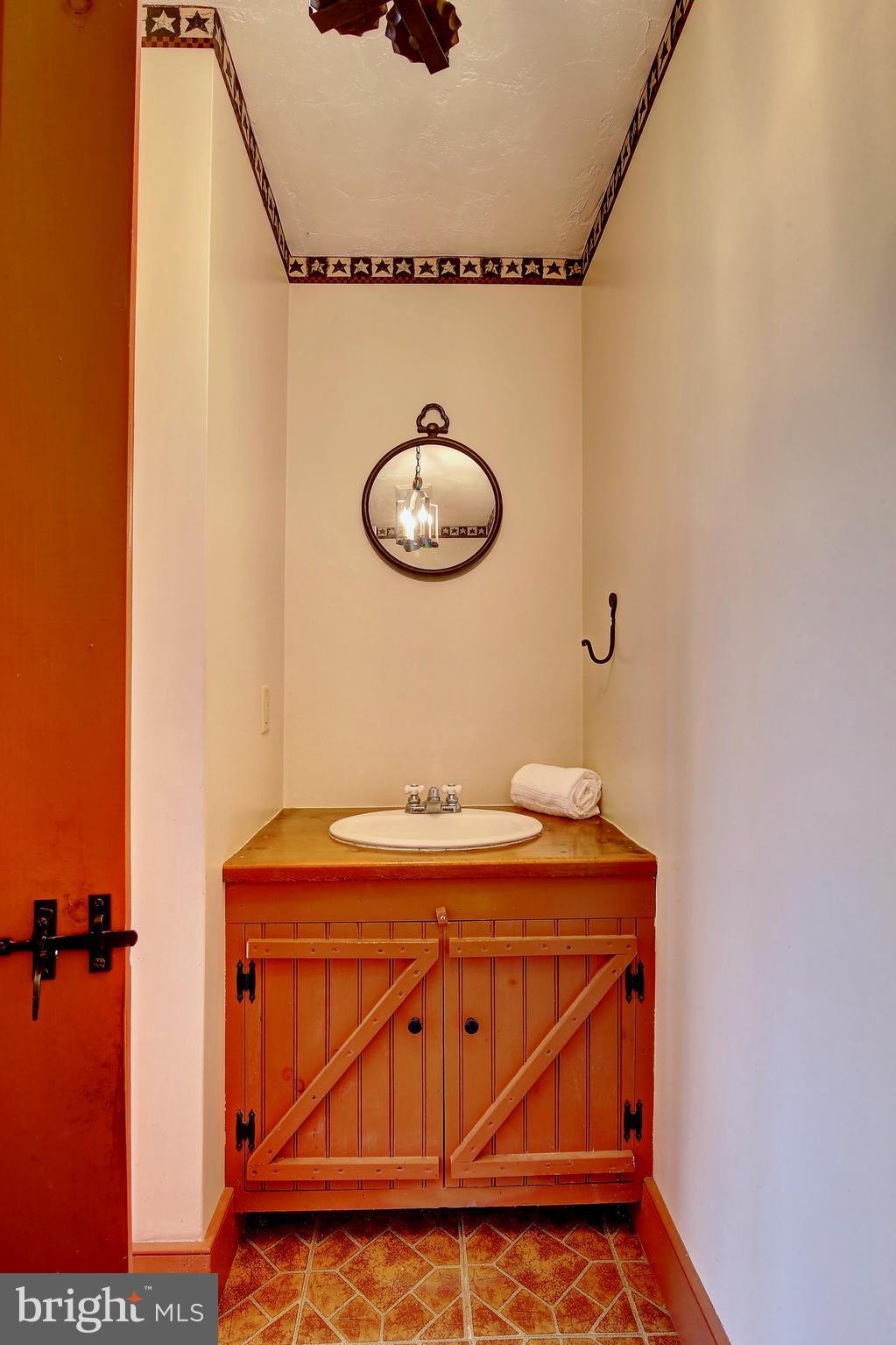 MEADOWLANDS - Residential