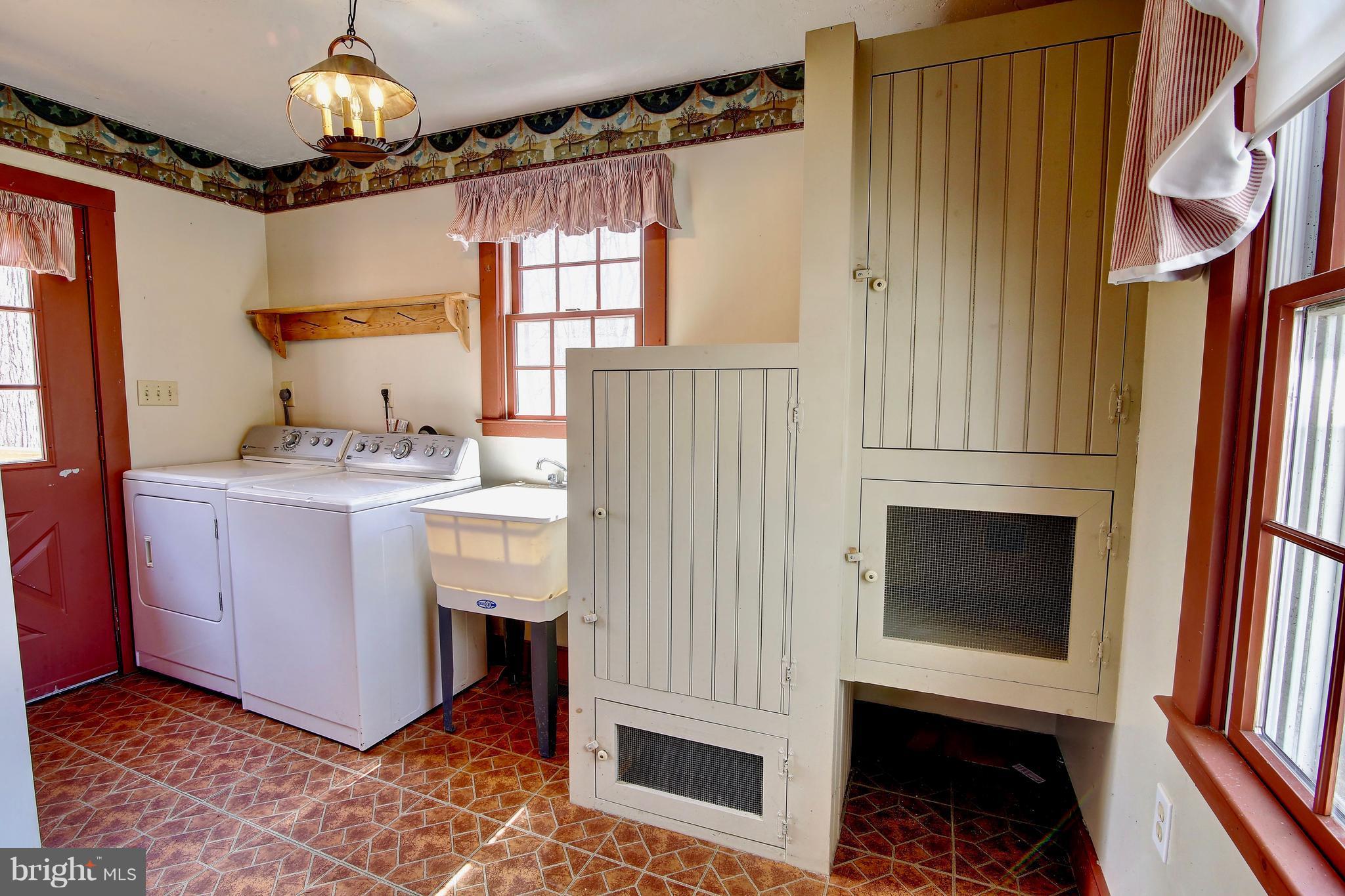 MEADOWLANDS - Residential