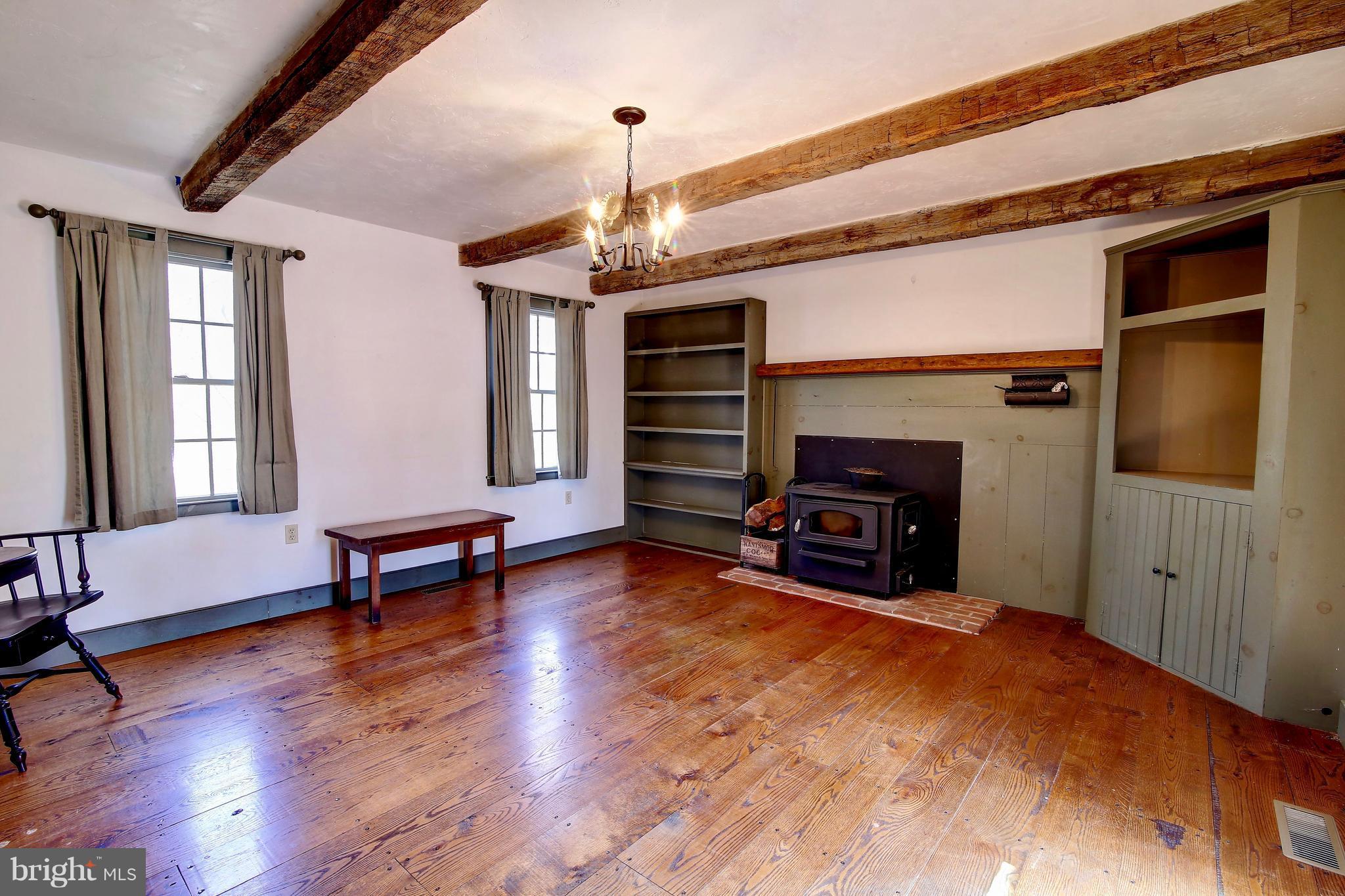 MEADOWLANDS - Residential