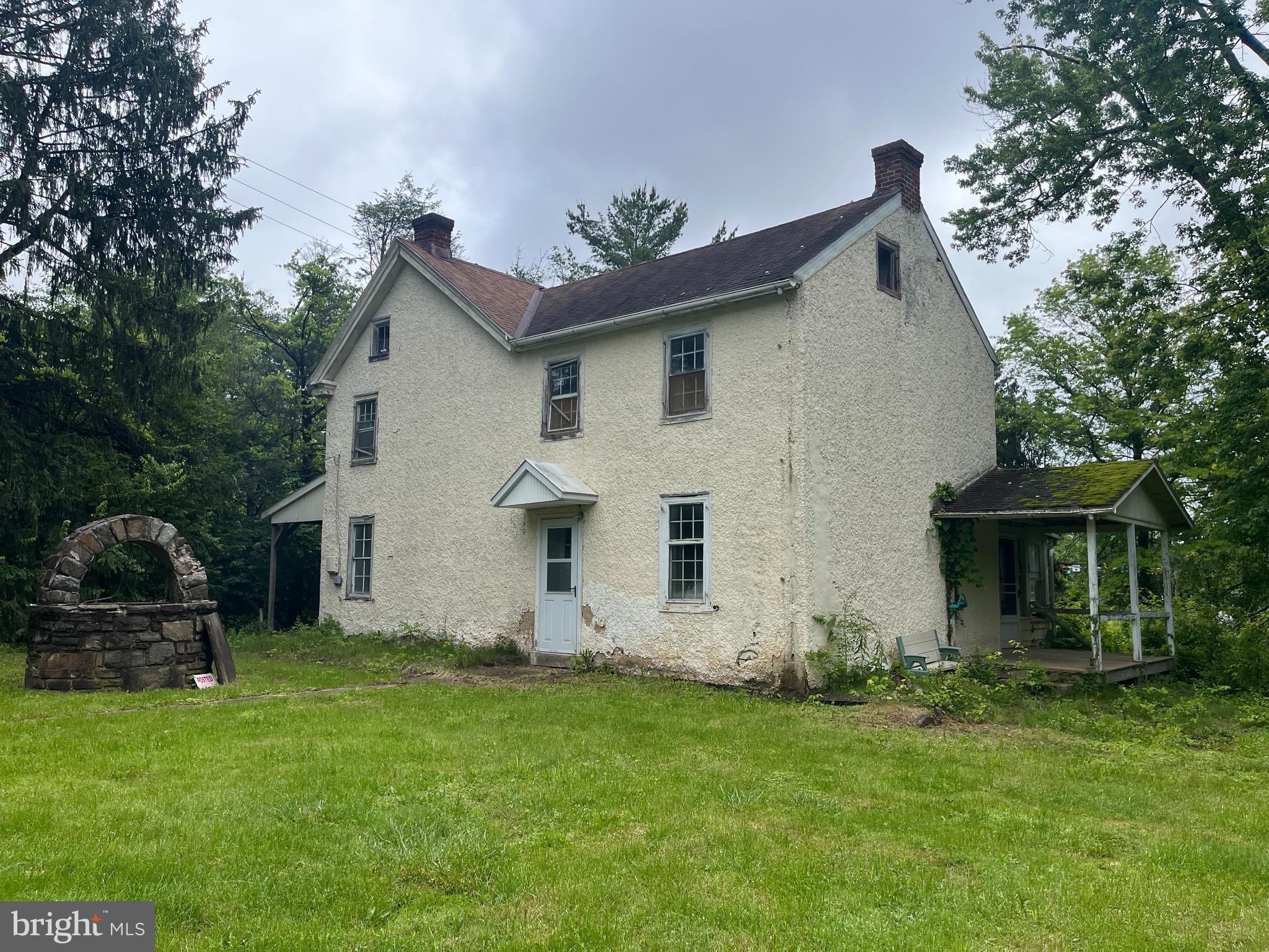 2806 MORRIS ROAD