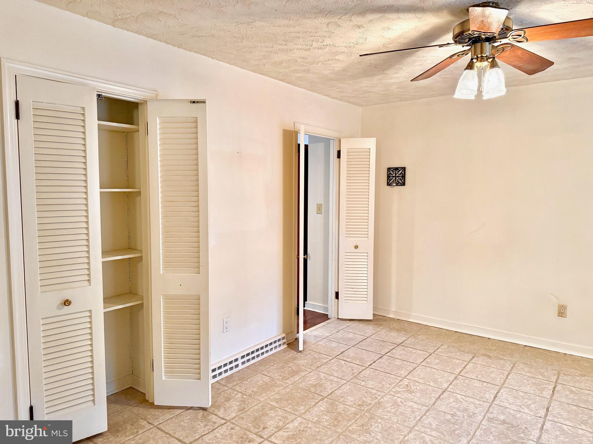 GREENFIELDS - Residential