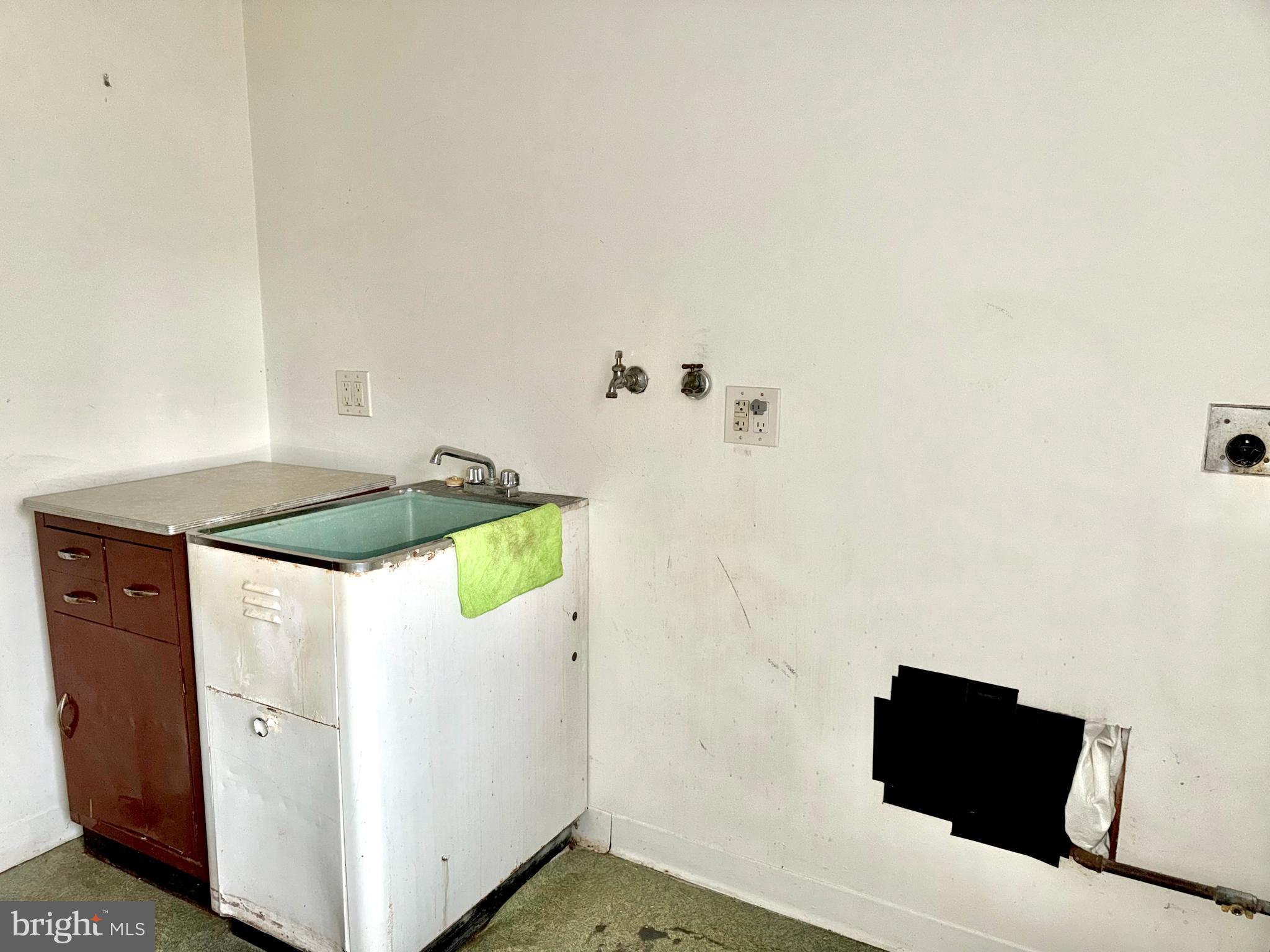 GREENFIELDS - Residential