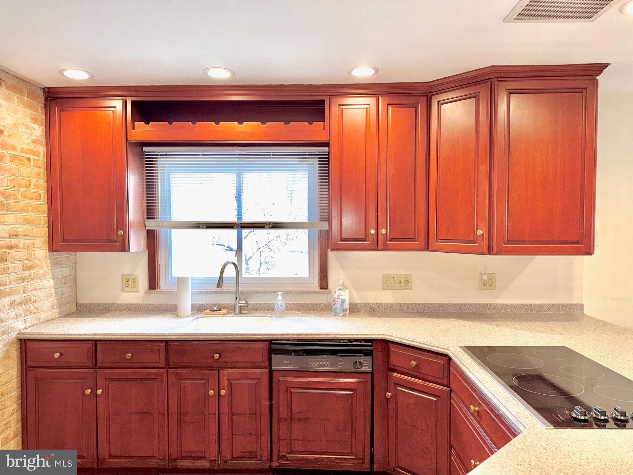 GREENFIELDS - Residential