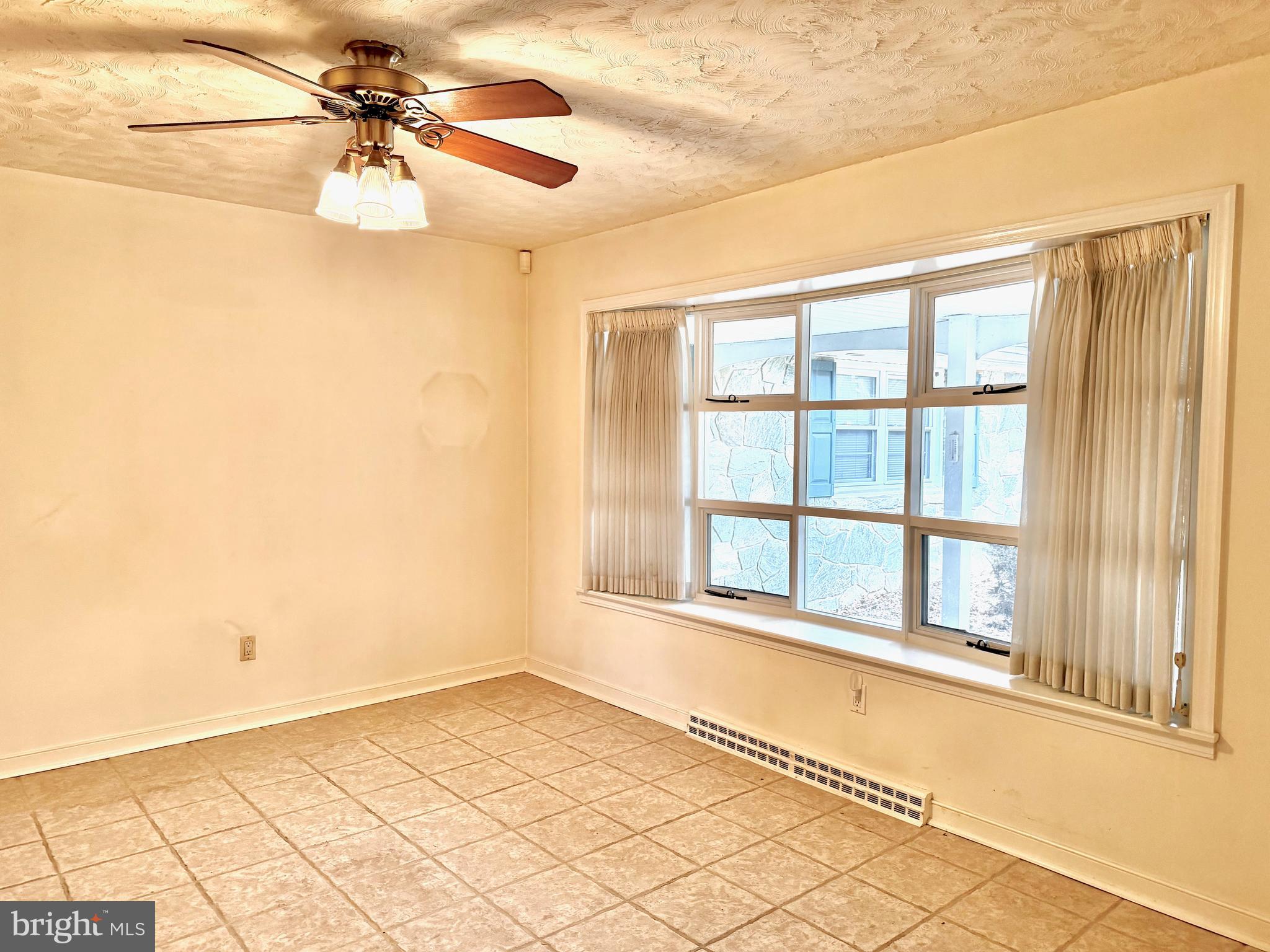 GREENFIELDS - Residential