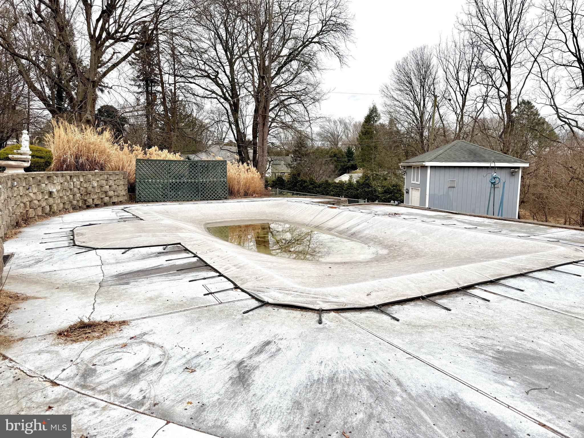 GREENFIELDS - Residential