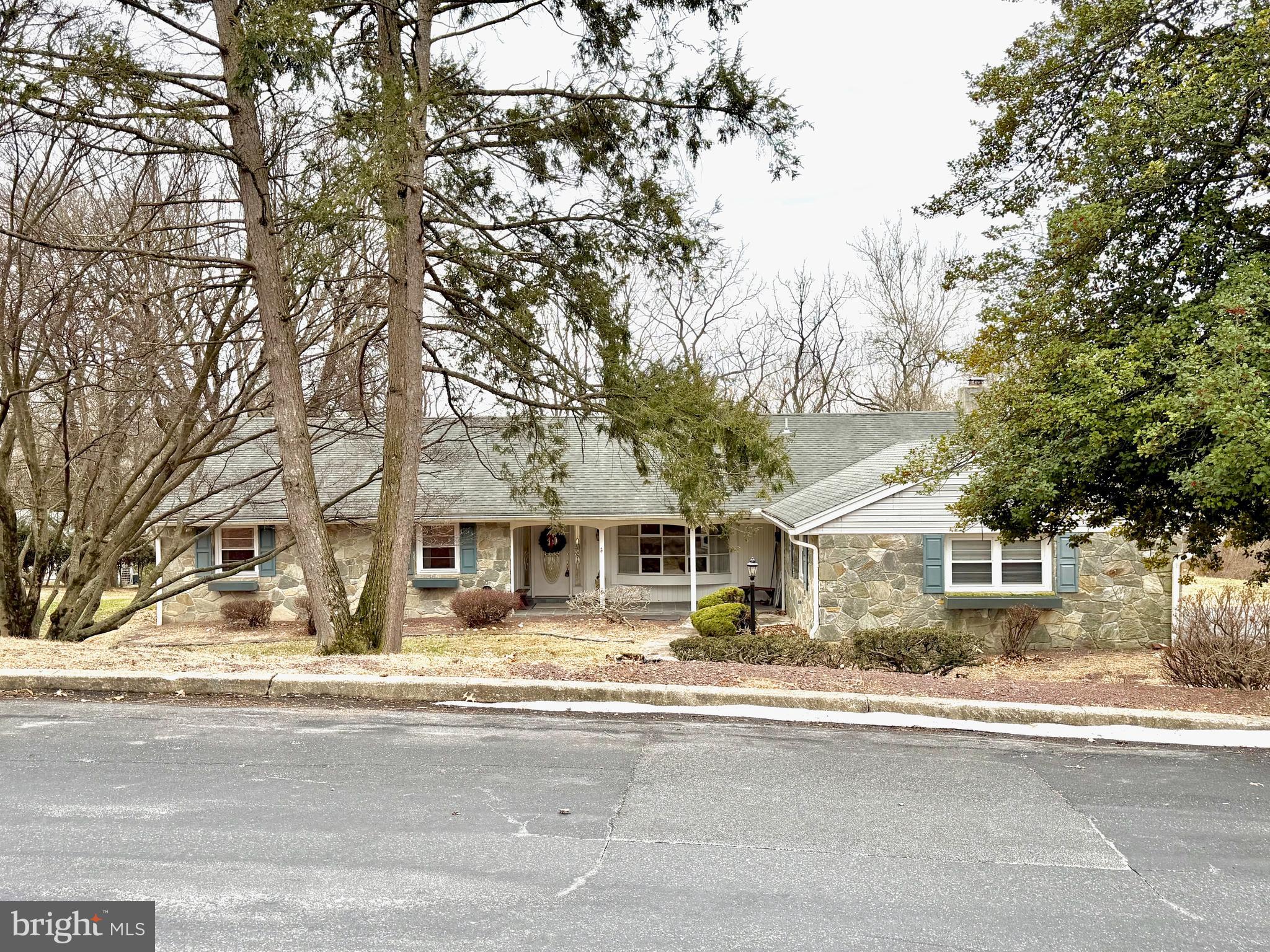 GREENFIELDS - Residential