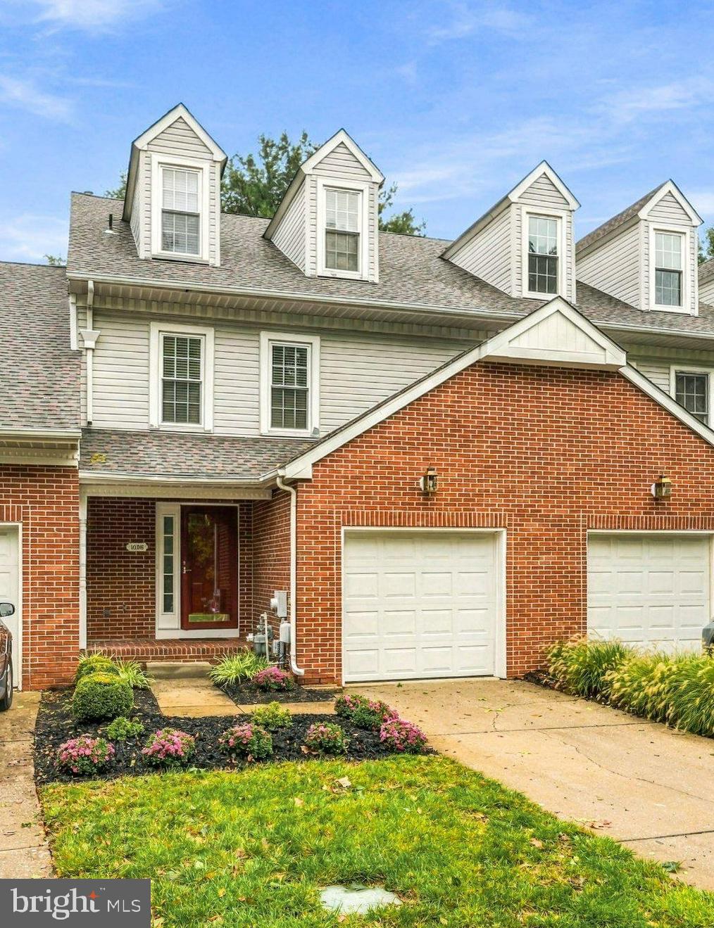 1006 ANDOVER COURT