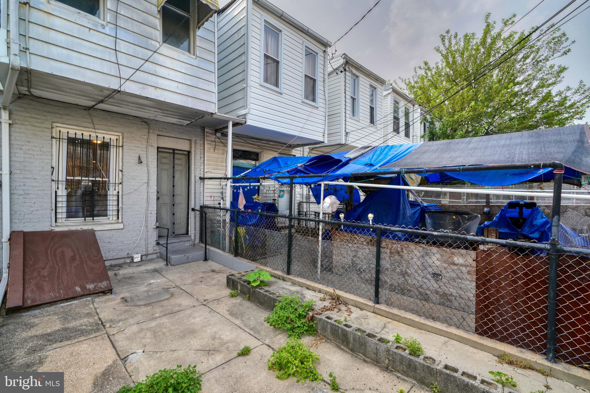 MADISON EASTEND - Residential Lease